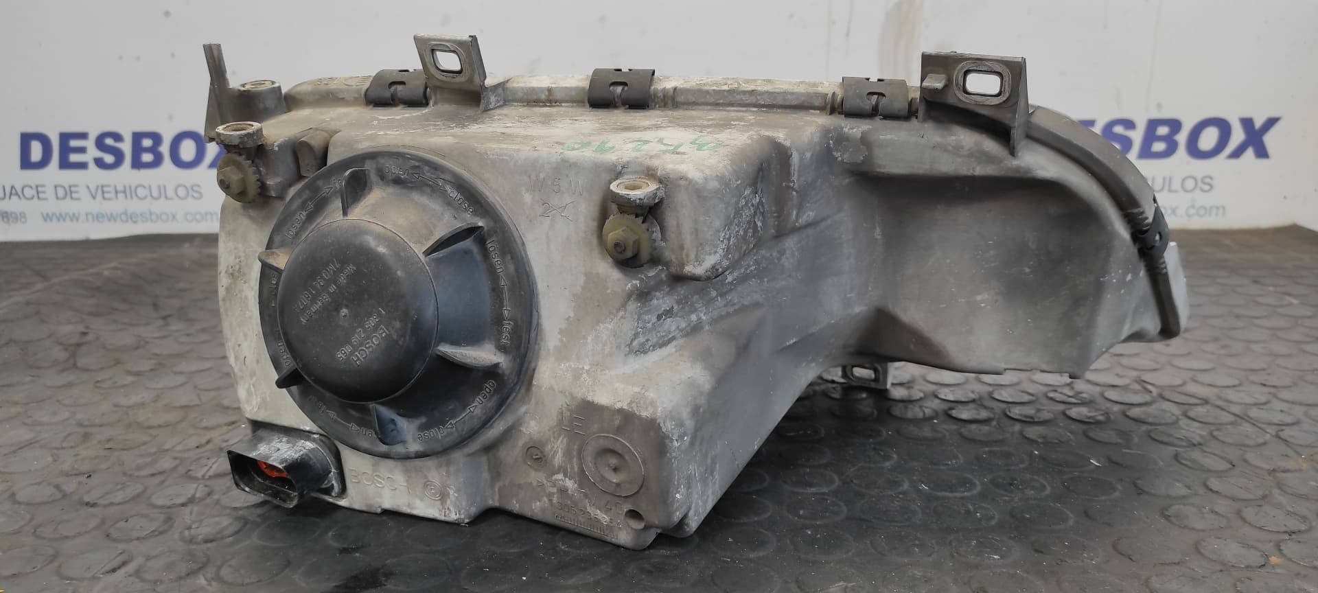 Recambio de FARO IZQUIERDO para VOLKSWAGEN SHARAN (7M8) 1.9 TDI AFN referencia OEM IAM 7M1941015K   - GRIS 5