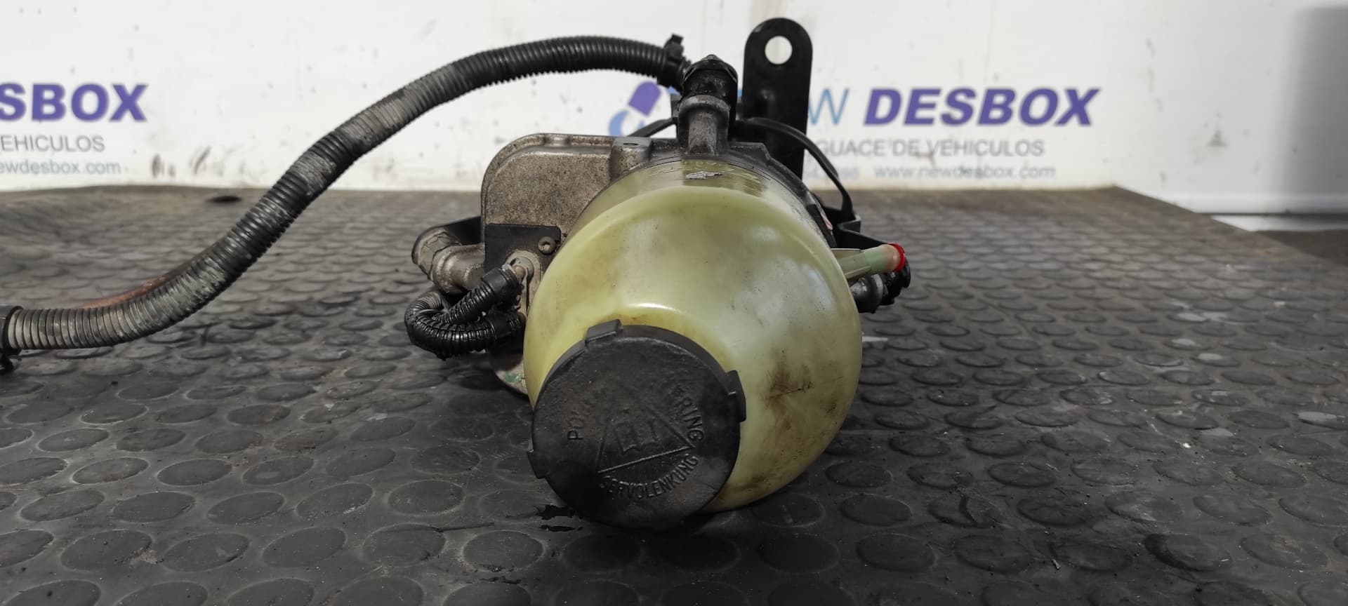 Recambio de BOMBA DIRECCION para OPEL ASTRA TWIN TOP 1.6 16V Z16XEP referencia OEM IAM 1040085003094D0   - NEGRO 10