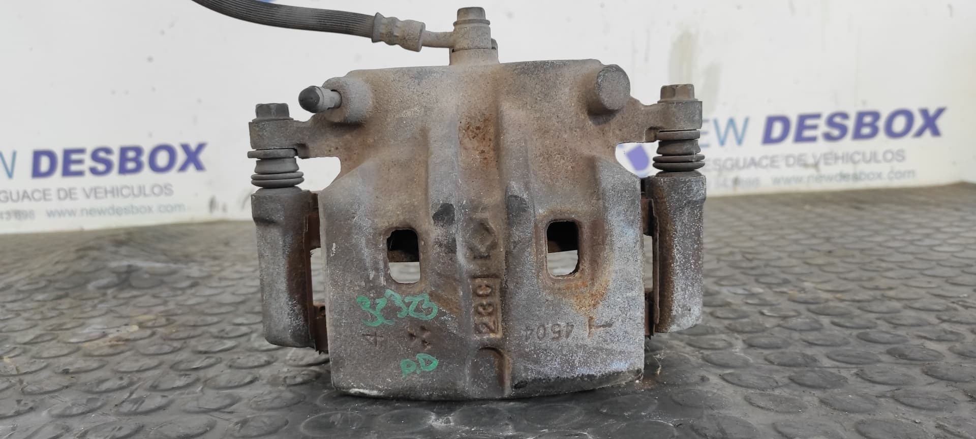 Recambio de PINZA DE FRENO DELANTERA DERECHA para NISSAN X-TRAIL (T30) 2.0 16V CAT QR20DE referencia OEM IAM 23C 4504    - CHAMPAGNE
