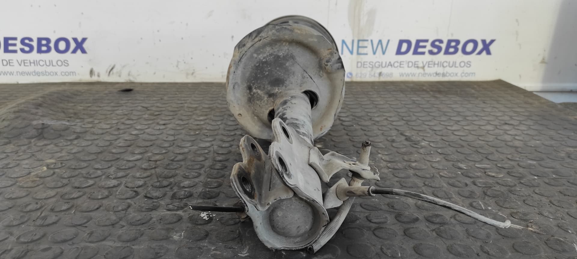 Recambio de AMORTIGUADOR DELANTERO DERECHO para NISSAN X-TRAIL (T30) 2.0 16V CAT QR20DE referencia OEM IAM 543028H700   - CHAMPAGNE 4