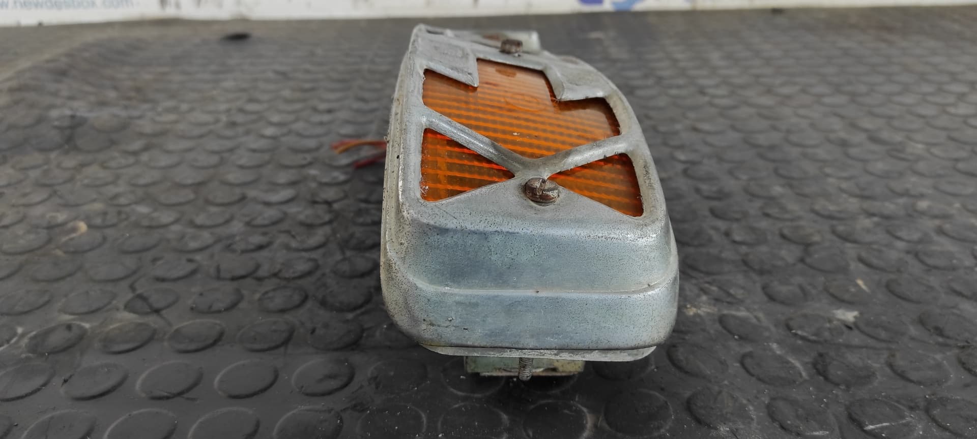 Recambio de PILOTO TRASERO IZQUIERDO para SEAT 127 127A000 referencia OEM IAM PROV 16007   - AMARILLO 8