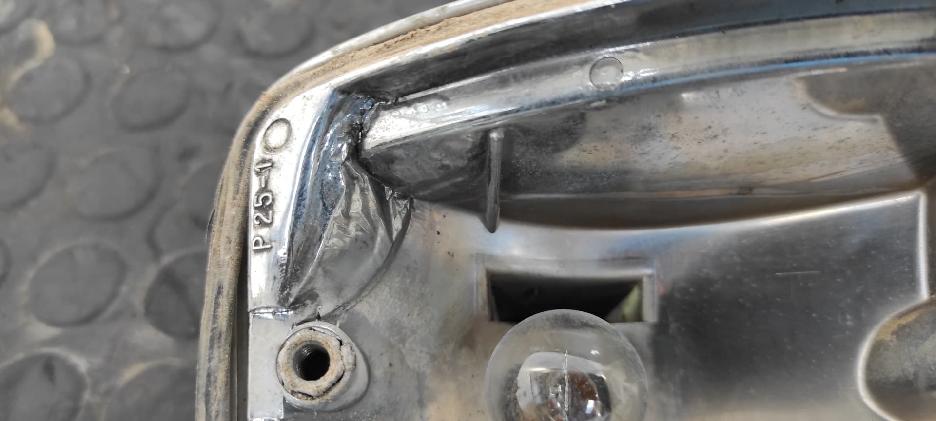 Recambio de PILOTO TRASERO IZQUIERDO para SEAT 127 127A000 referencia OEM IAM PROV 16007   - AMARILLO 10