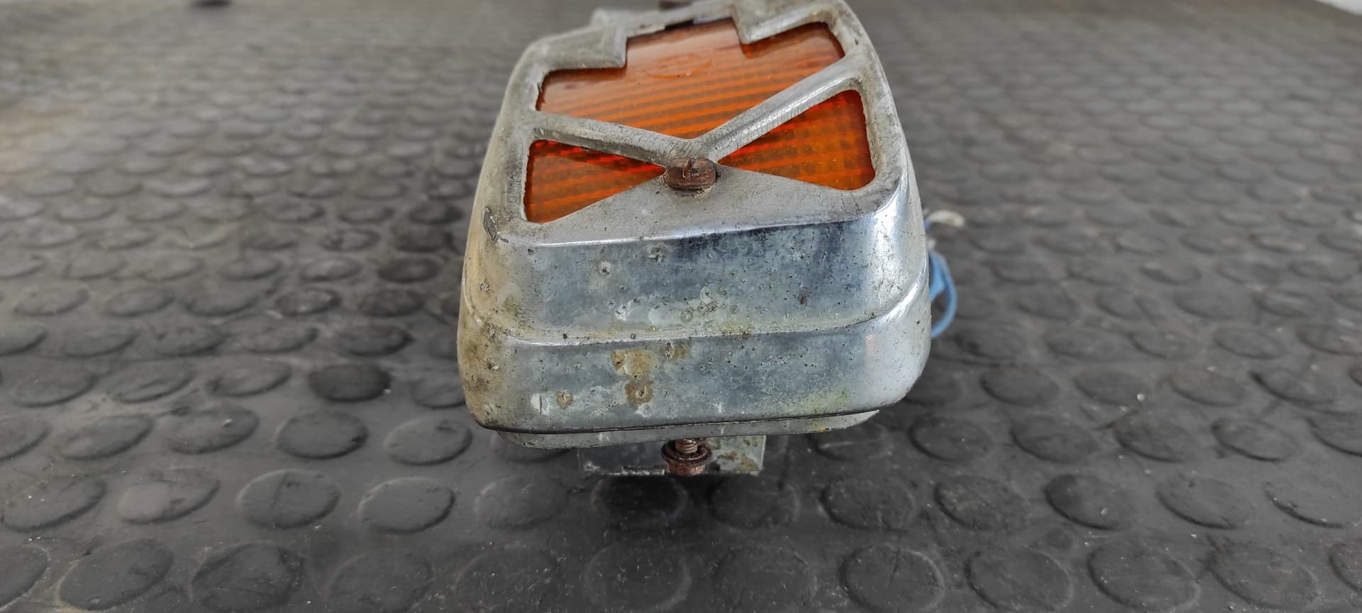 Recambio de PILOTO TRASERO DERECHO para SEAT 127 127A000 referencia OEM IAM PROV 16007   - AMARILLO 6
