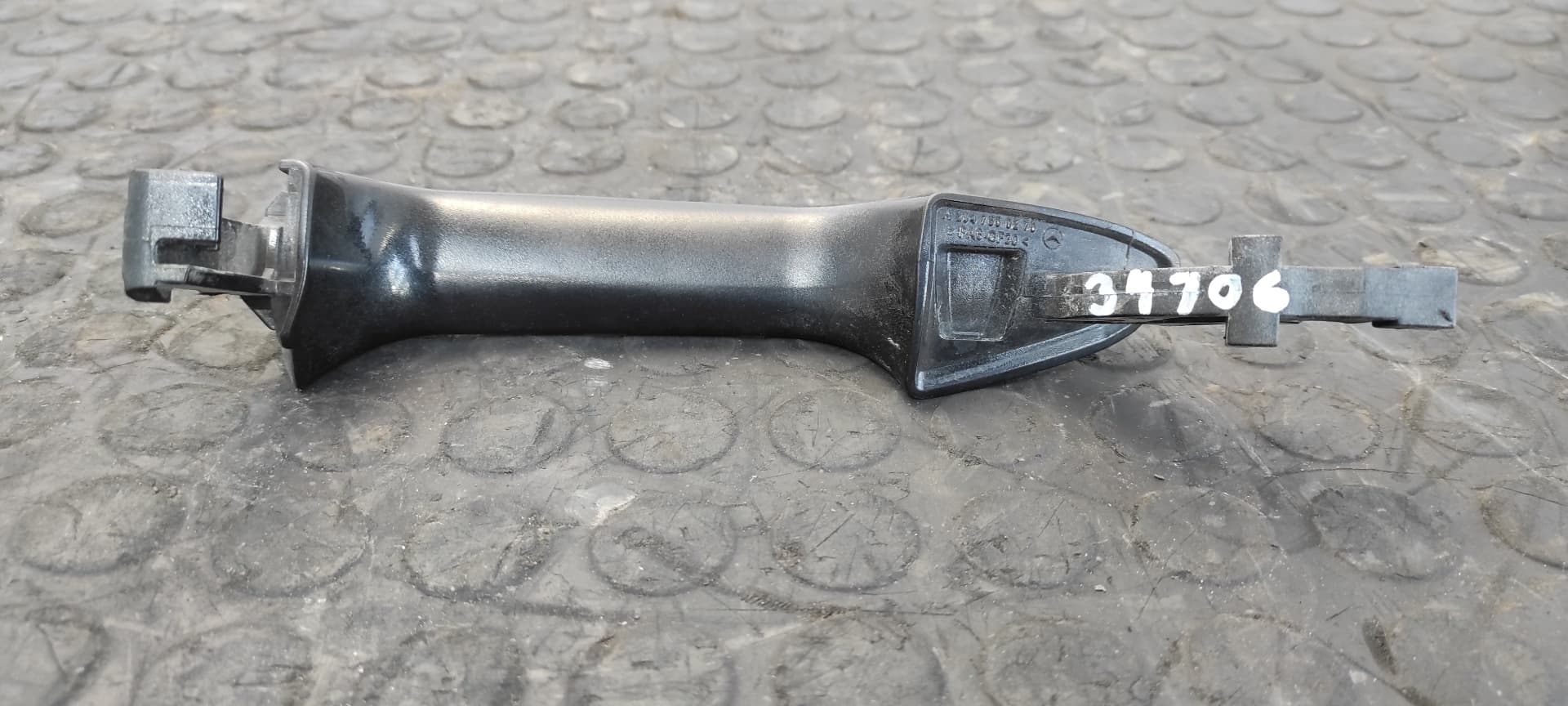 Recambio de MANETA TRASERA DERECHA para MERCEDES-BENZ CLASE C (W204) BERLINA 2.2 CDI CAT OM646811 referencia OEM IAM    - BLANCO 9