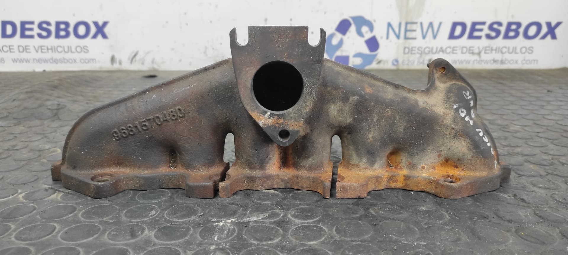 Recambio de COLECTOR ESCAPE para PEUGEOT 407 2.0 16V HDI CAT (RHR / DW10BTED4) RHR referencia OEM IAM 9681570480