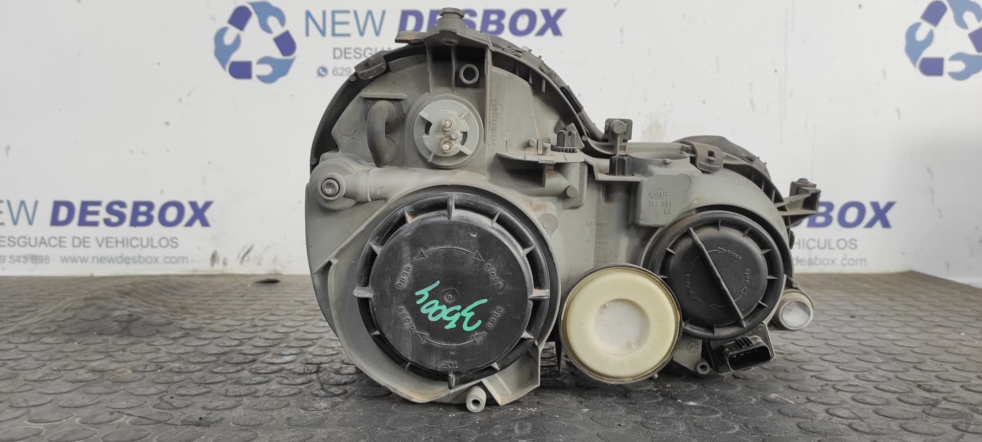 Recambio de FARO IZQUIERDO para MERCEDES-BENZ CLASE CLK (W208) COUPE 230 Compressor (208.347) M111975 referencia OEM IAM 147551   - AZUL 10