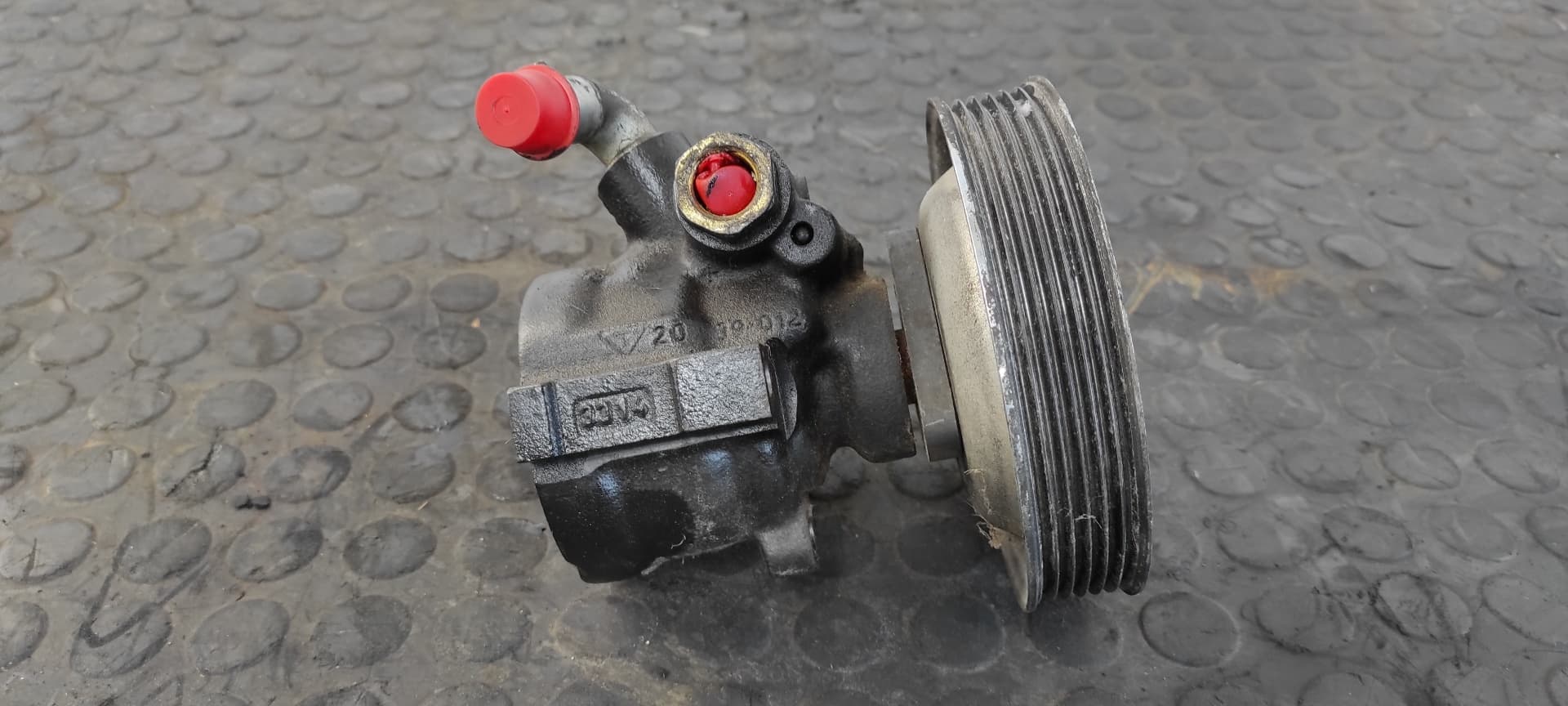 Recambio de BOMBA DIRECCION para FIAT STRADA (278) 1.9 JTD 188A2000 referencia OEM IAM 26026054   - BLANCO 4