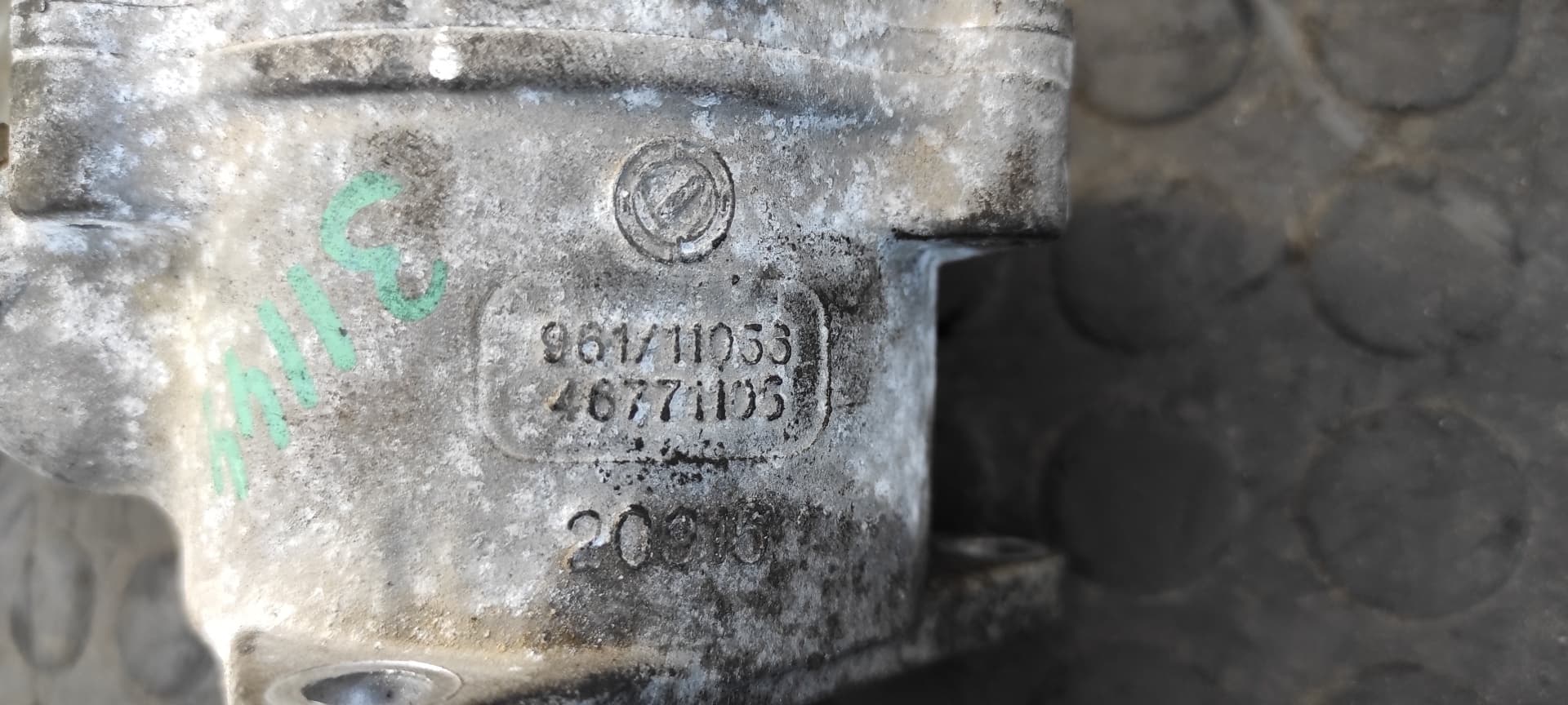 Recambio de DEPRESOR FRENO / BOMBA VACIO para FIAT STRADA (278) 1.9 JTD 188A2000 referencia OEM IAM 46771105   - BLANCO 5