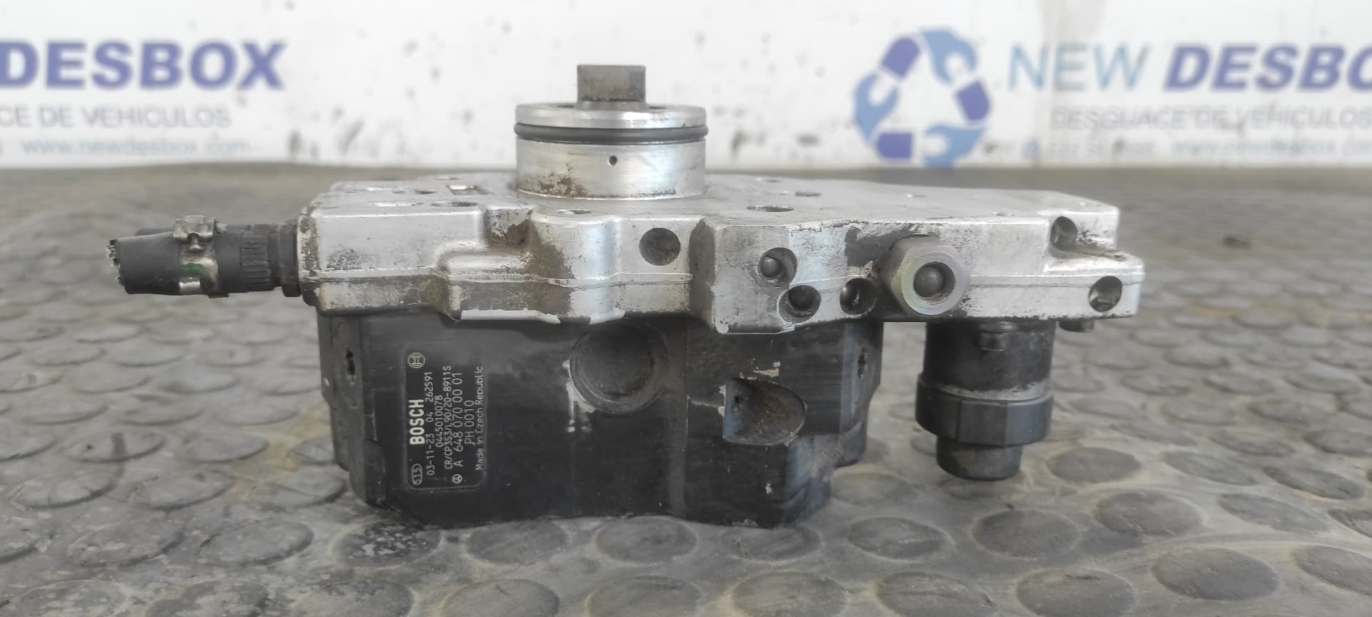 Recambio de BOMBA INYECCION para MERCEDES-BENZ CLASE E (W211) BERLINA 648961 referencia OEM IAM A6480700001   - NEGRO 4