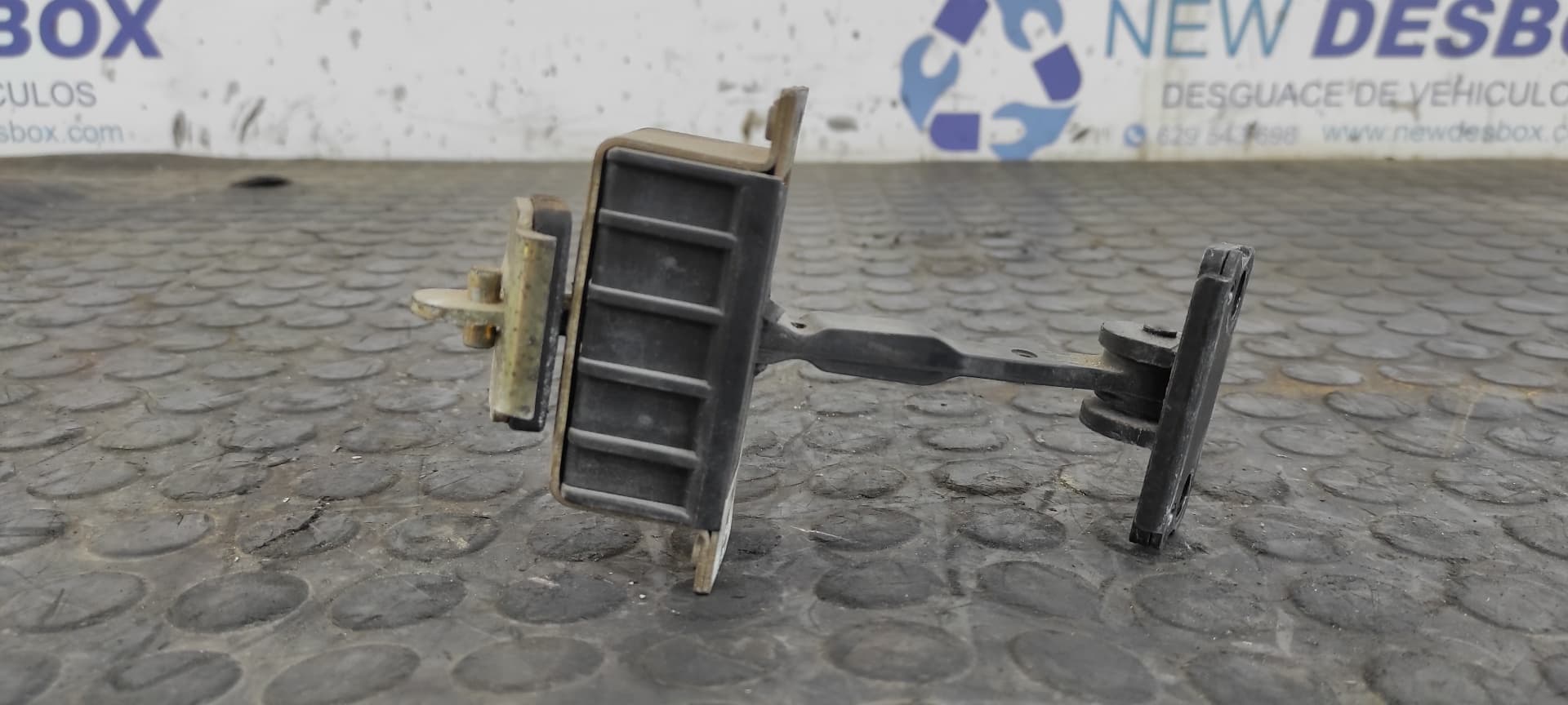Recambio de RETENEDOR PUERTA DERECHA para MERCEDES-BENZ CLASE S (W220) BERLINA 320 CDI (220.026) 613960 referencia OEM IAM 2207300016   - AZUL 4
