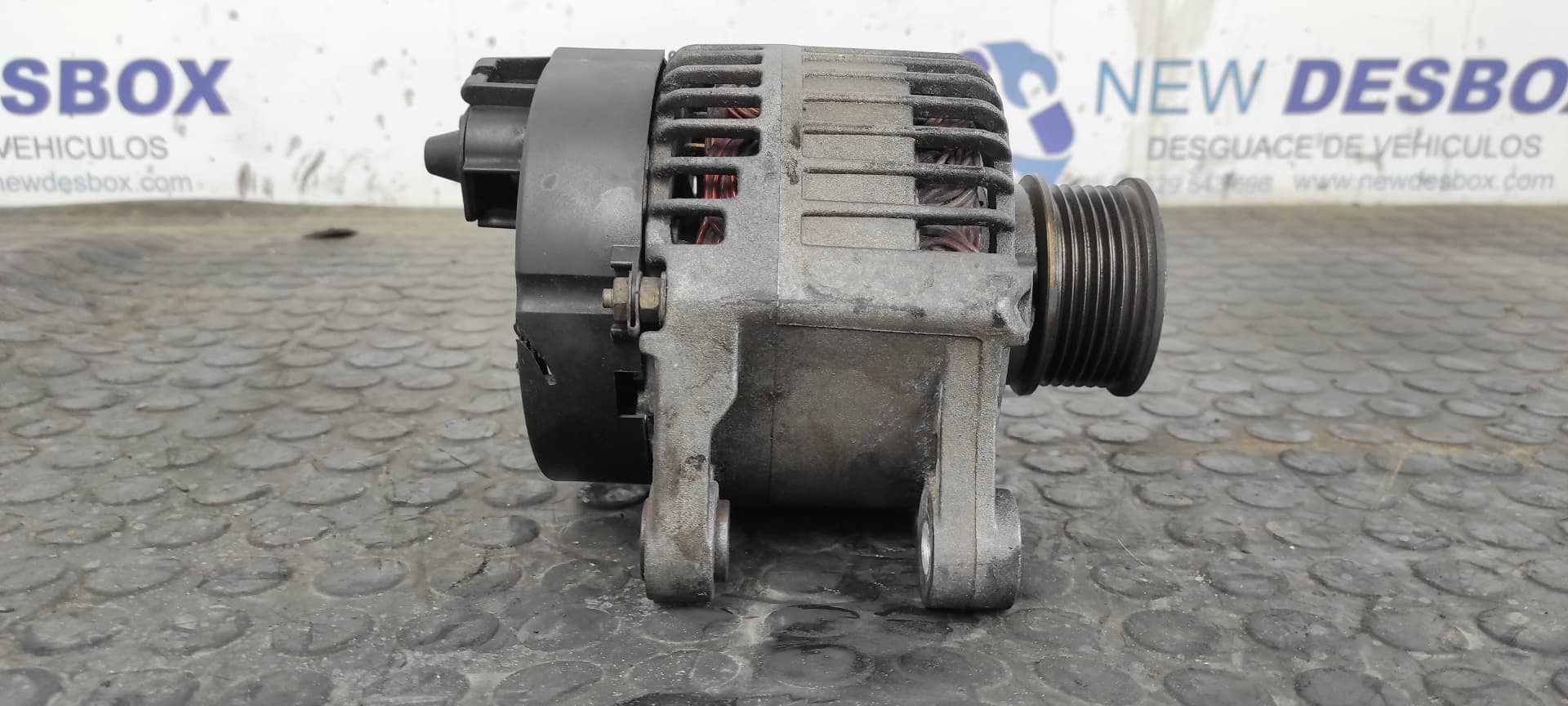 Recambio de ALTERNADOR para ALFA ROMEO SPIDER (163) 2.0 16V T.Spark AR16201 referencia OEM IAM 63321349   - VERDE 4