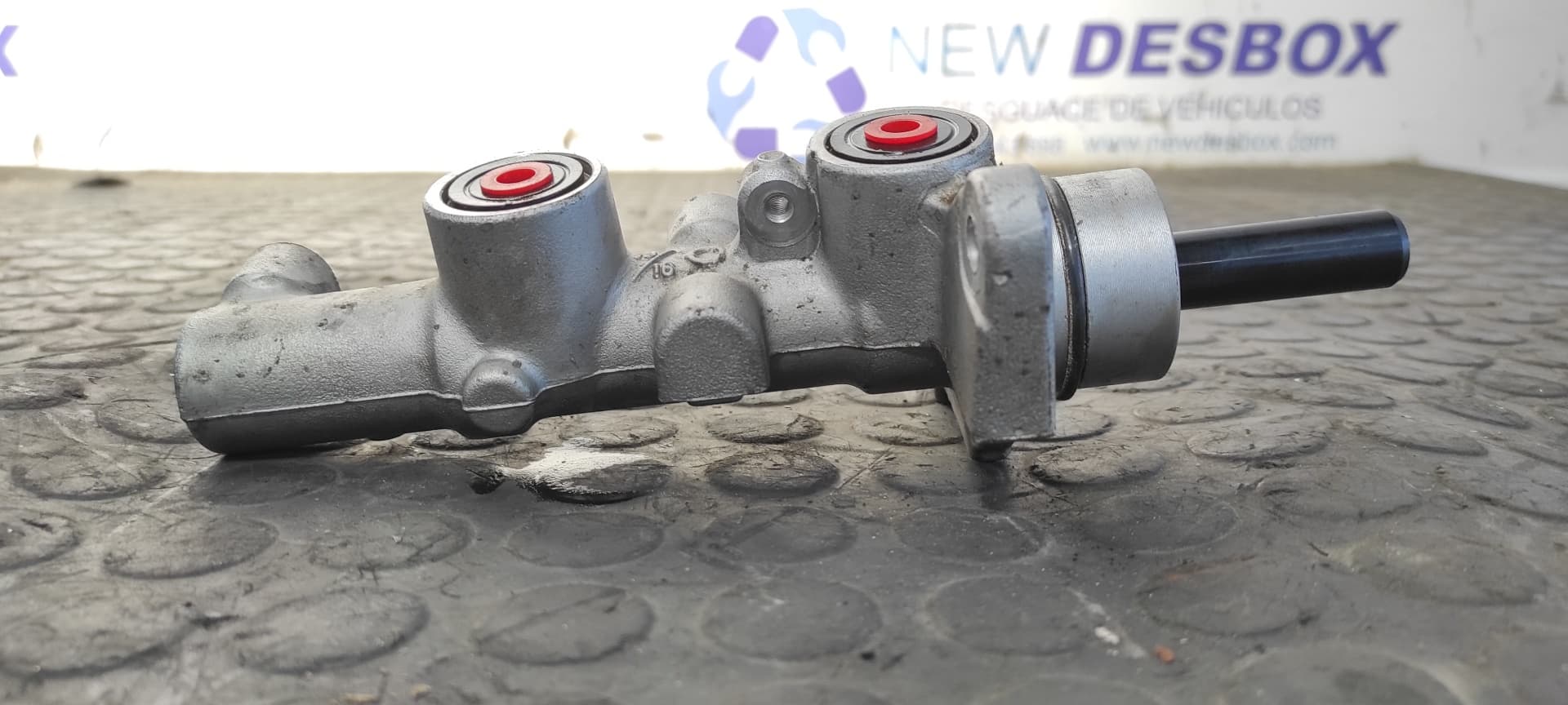 Recambio de BOMBA FRENO para MAZDA 6 BERLINA (GG) 2.0 CRTD 136 Active (4-ptas.) RF5C referencia OEM IAM GJ6ERC   - AZUL 3