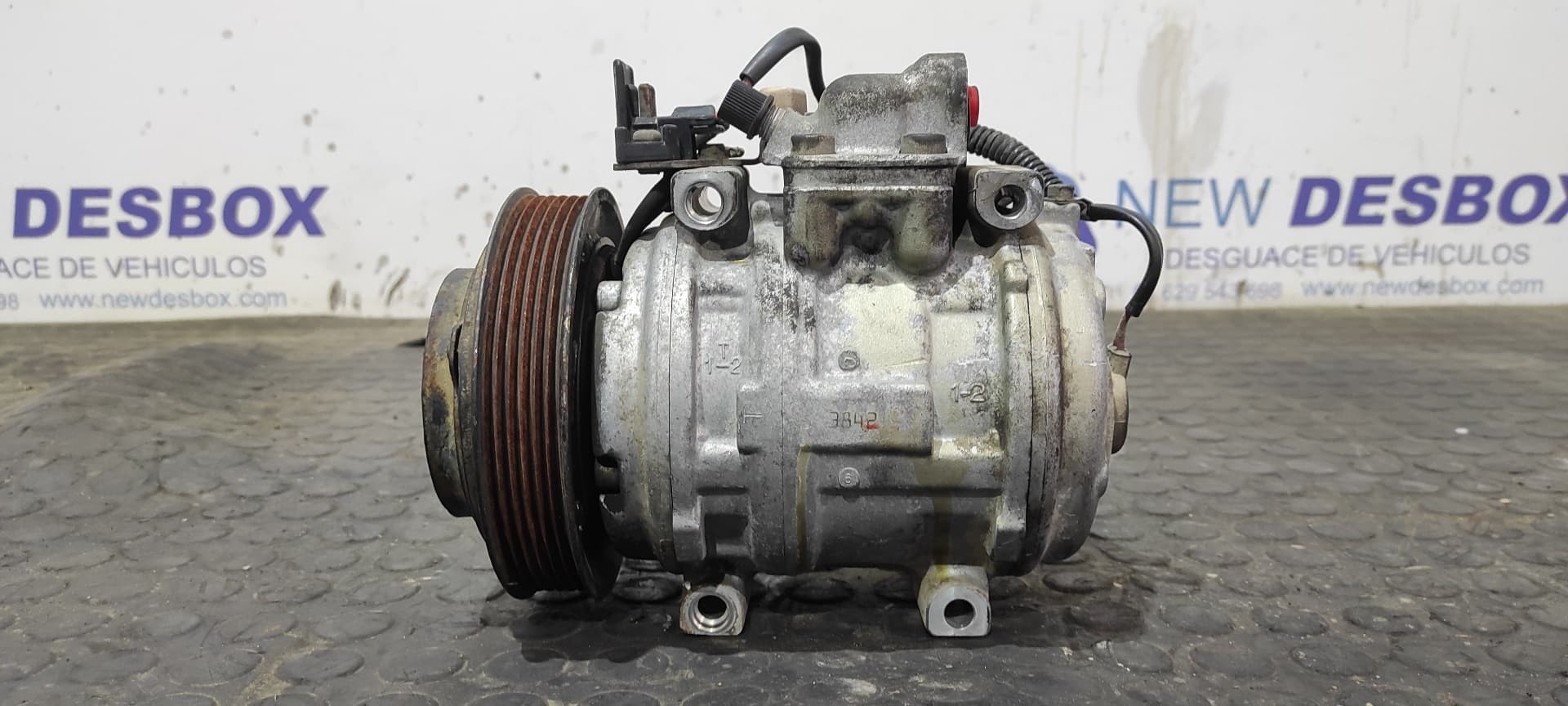 Recambio de COMPRESOR AIRE ACONDICIONADO para MERCEDES-BENZ CLASE E (W124) OM603912 referencia OEM IAM 1021310101 8