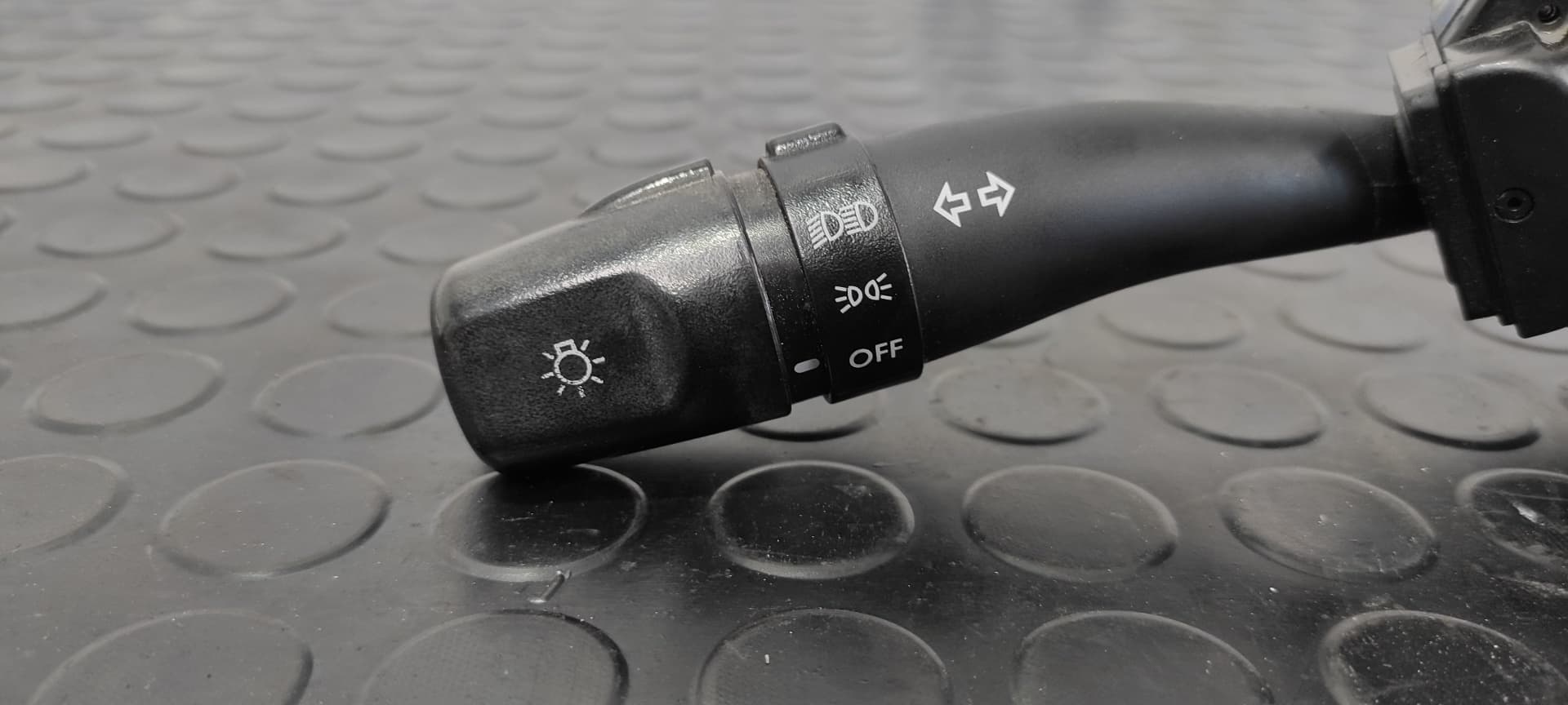Recambio de MANDO LUCES para KIA SPORTAGE G4GC referencia OEM IAM 202003393   - NEGRO 5