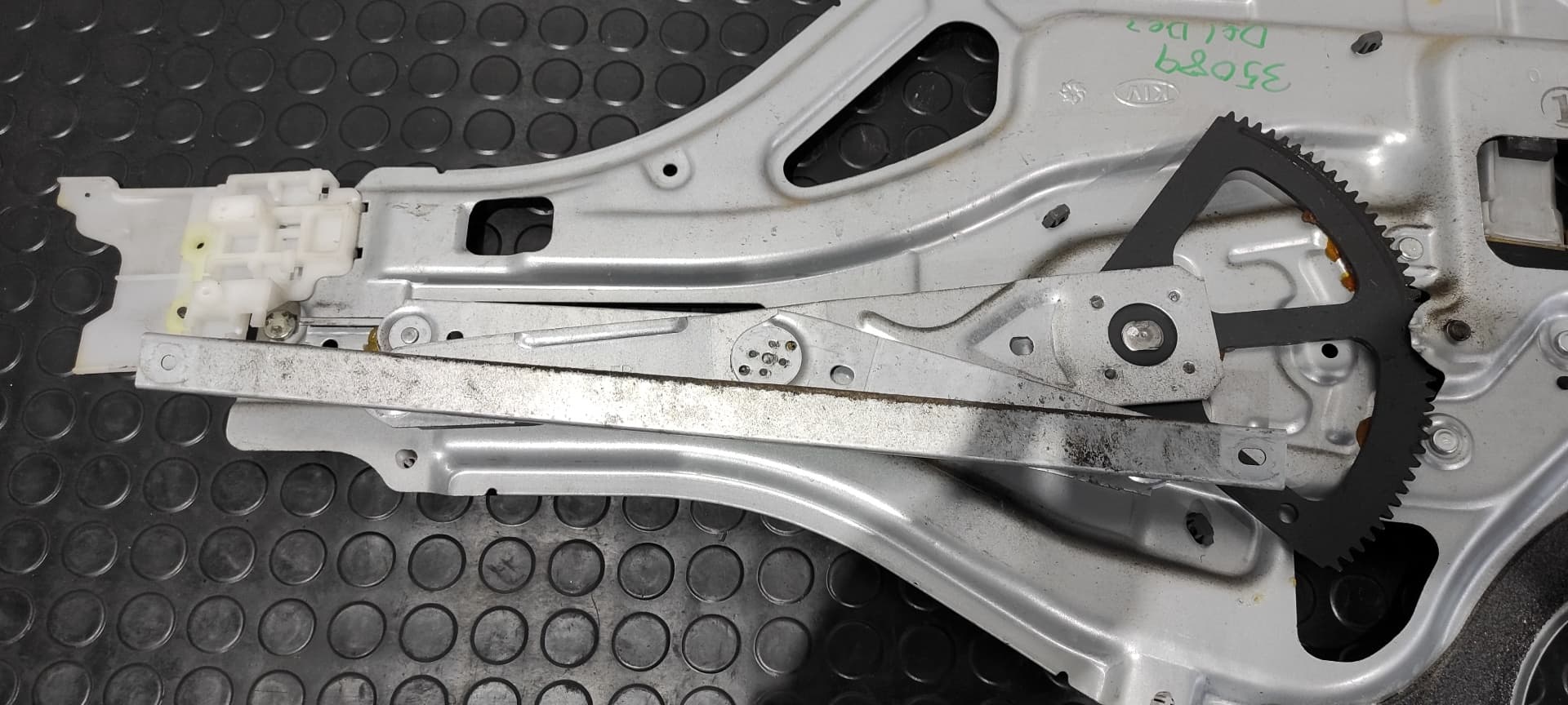 Recambio de ELEVALUNAS DELANTERO DERECHO para KIA SPORTAGE G4GC referencia OEM IAM 824801F010   - NEGRO 6
