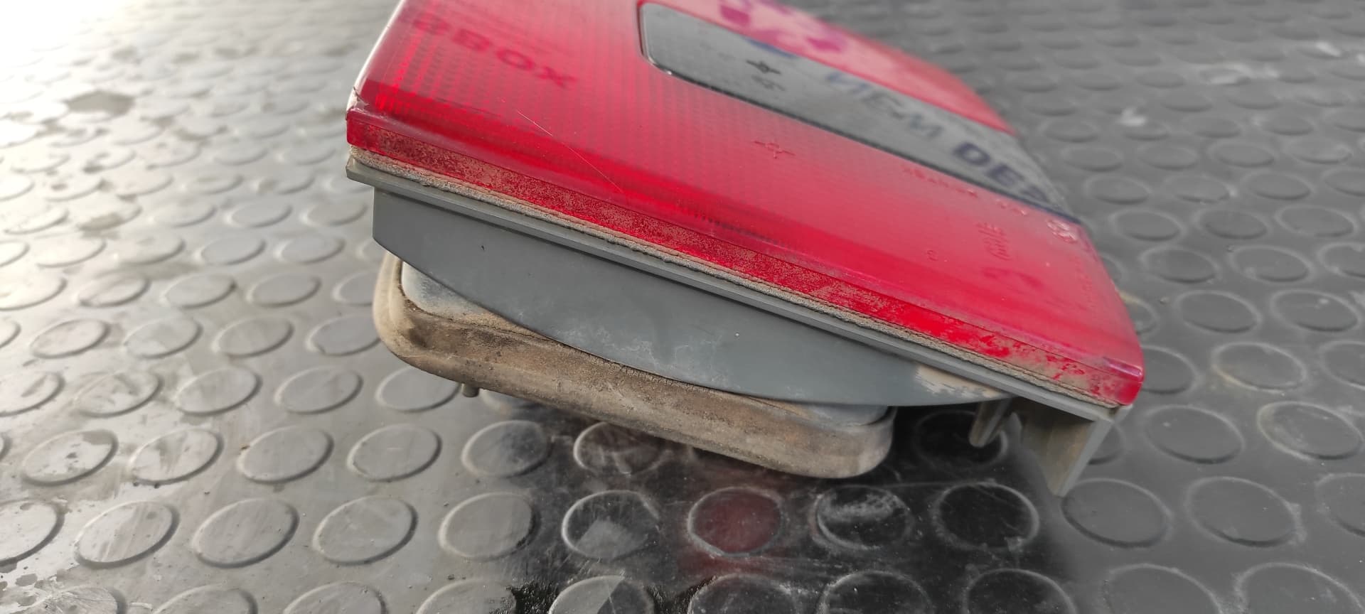 Recambio de PILOTO PORTON IZQUIERDO para CITROEN EVASION 1.9 Turbodiesel D8BXUD9TF referencia OEM IAM 45240   - ROJO 2