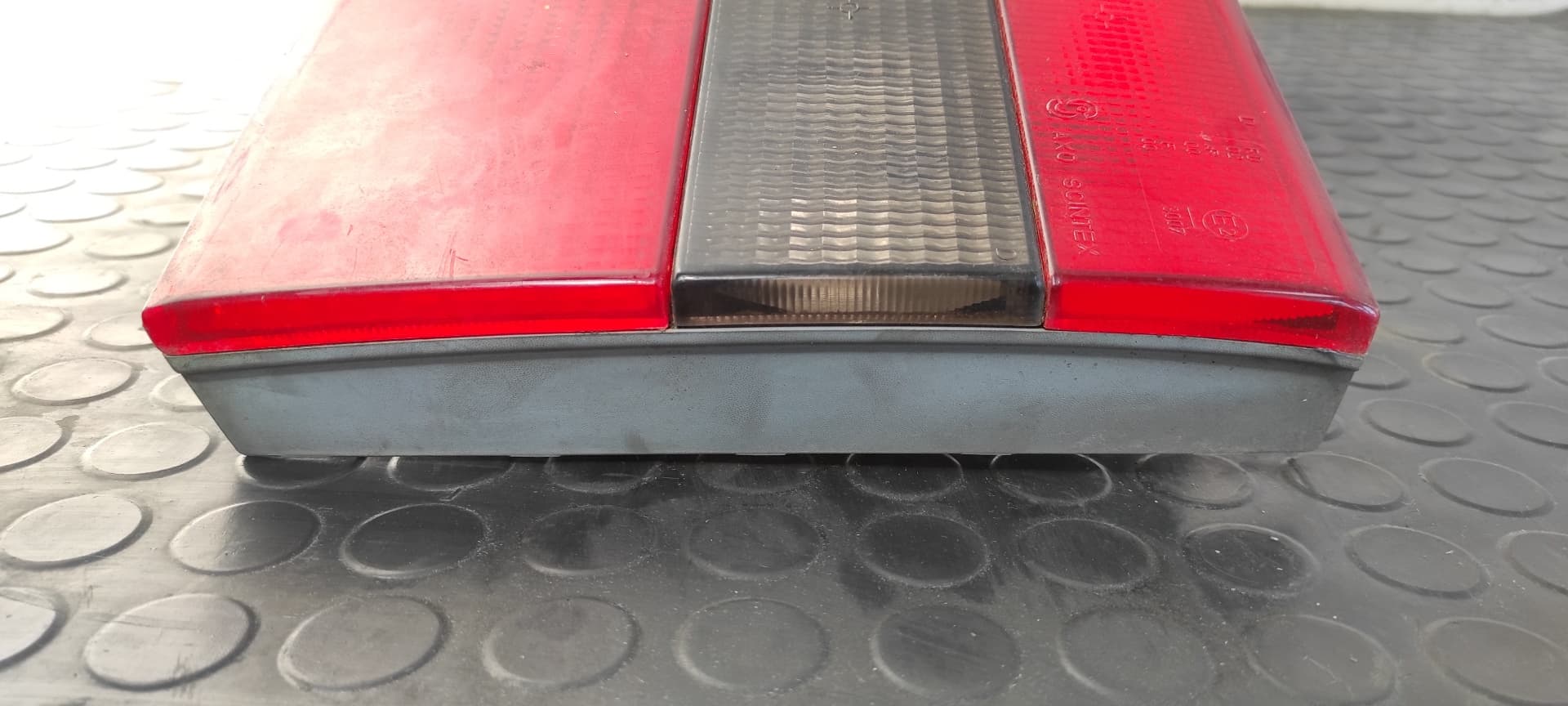 Recambio de PILOTO PORTON DERECHO para CITROEN EVASION 1.9 Turbodiesel D8BXUD9TF referencia OEM IAM 45241   - ROJO 3