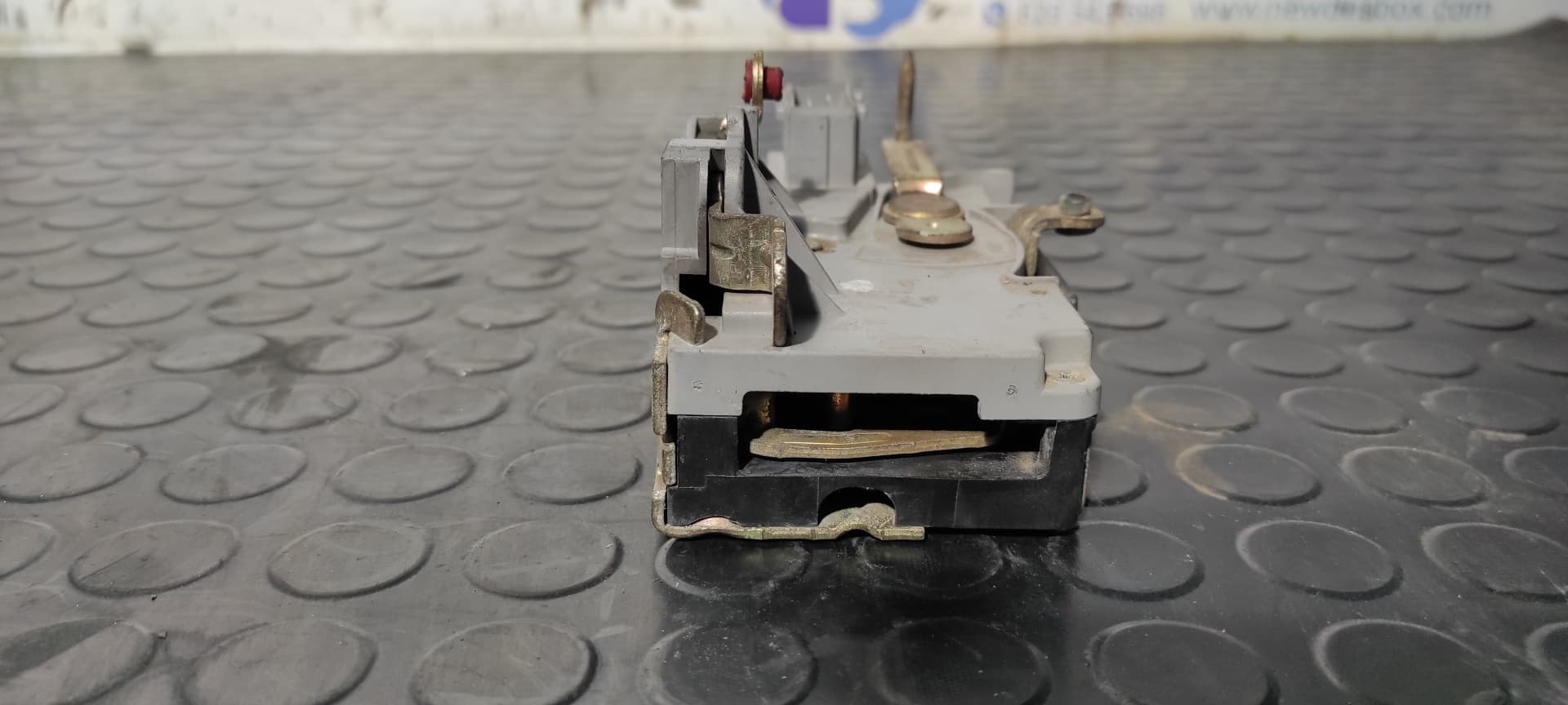 Recambio de CERRADURA PUERTA DELANTERA IZQUIERDA para CITROEN EVASION 1.9 Turbodiesel D8BXUD9TF referencia OEM IAM    - ROJO 3