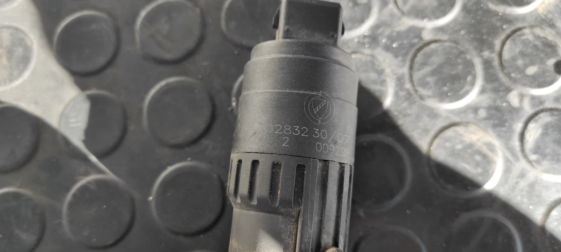 Recambio de BOMBA LIMPIA para CITROEN JUMPER CAJA ABIERTA (06.2006 =>) 2.2 HDI CAT 4HV referencia OEM IAM D283230   - BLANCO 2
