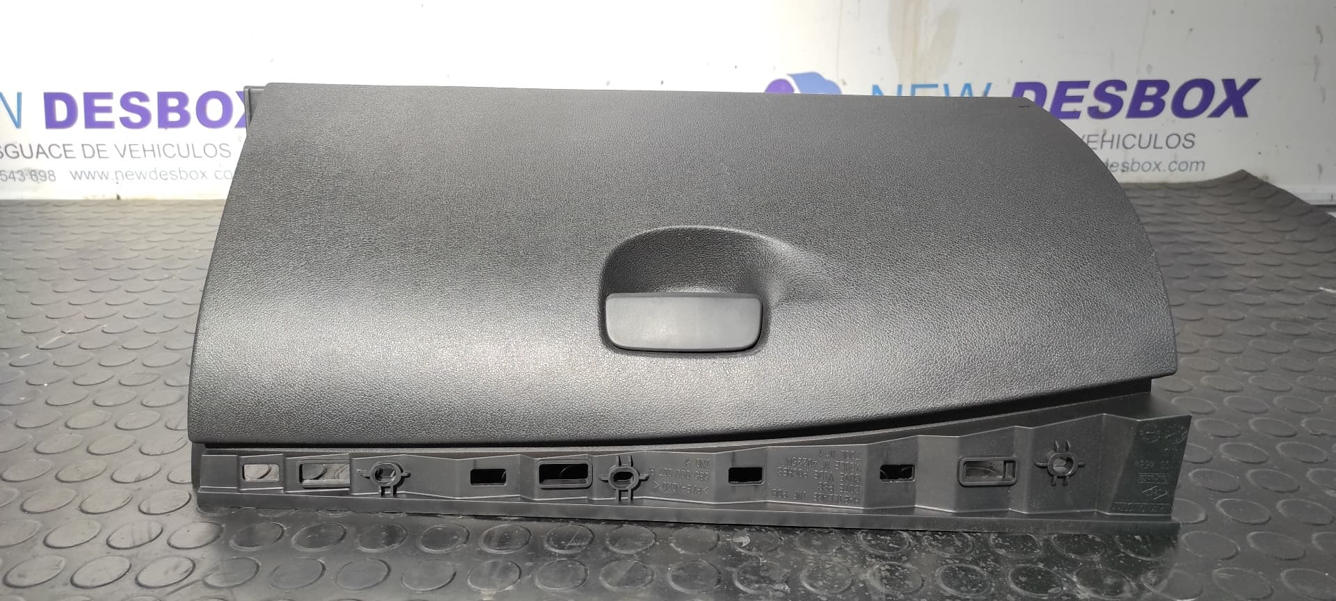 Recambio de GUANTERA para RENAULT MEGANE III BERLINA 5 P Expression K4MR8 - BLANCO