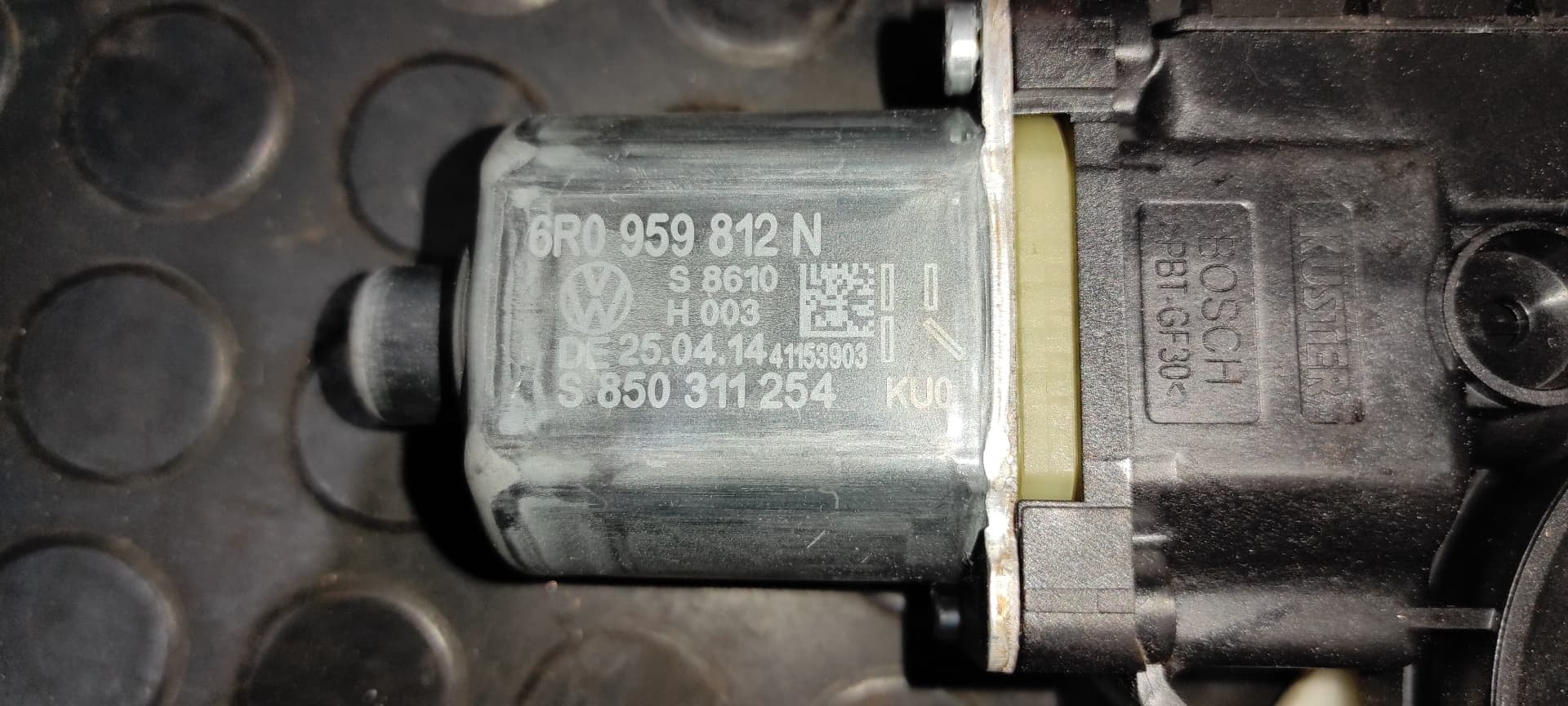 Recambio de ELEVALUNAS TRASERO DERECHO para VOLKSWAGEN POLO (6C1) Advance BlueMotion CUS referencia OEM IAM 6R0959812N   - AZUL 5