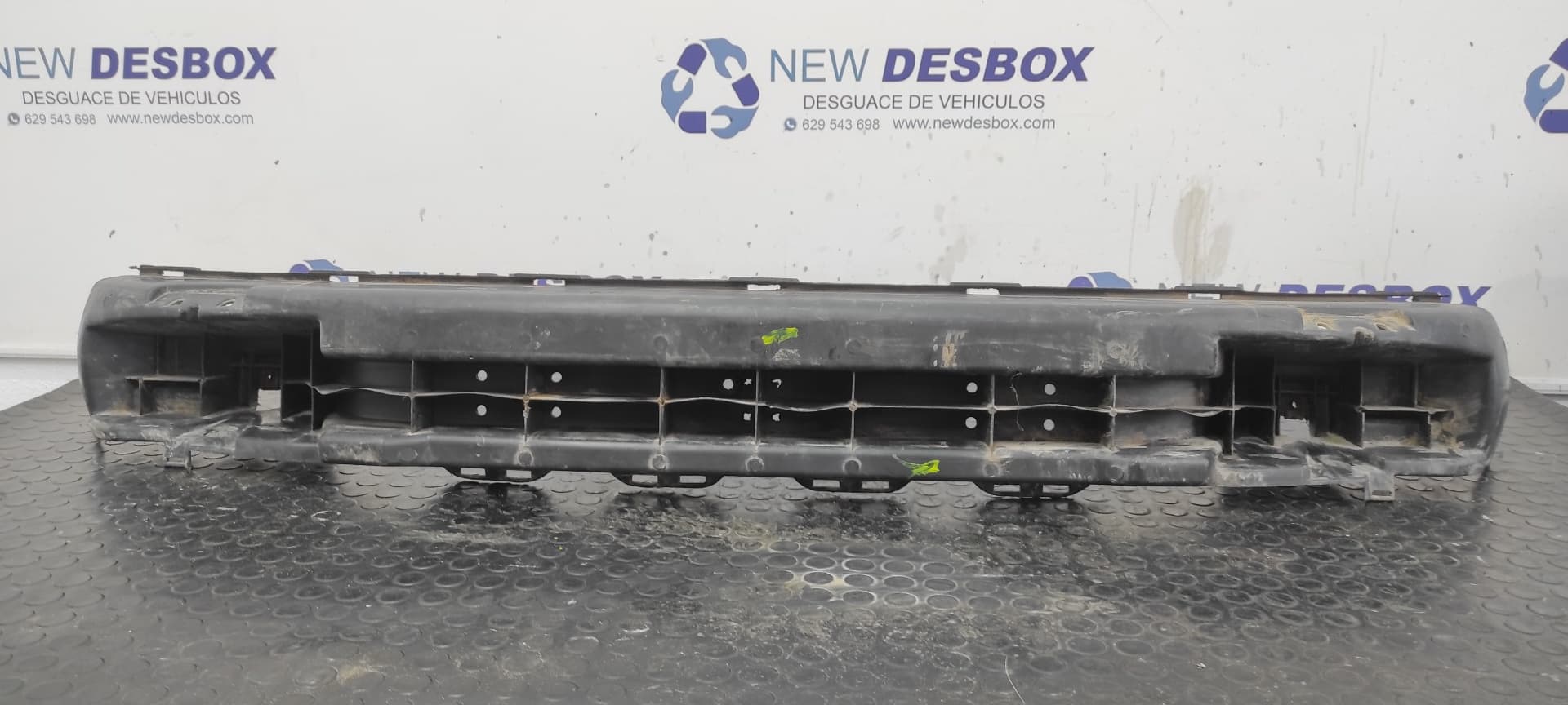 Recambio de REFUERZO PARAGOLPES DELANTERO para PEUGEOT PARTNER (S2) referencia OEM IAM