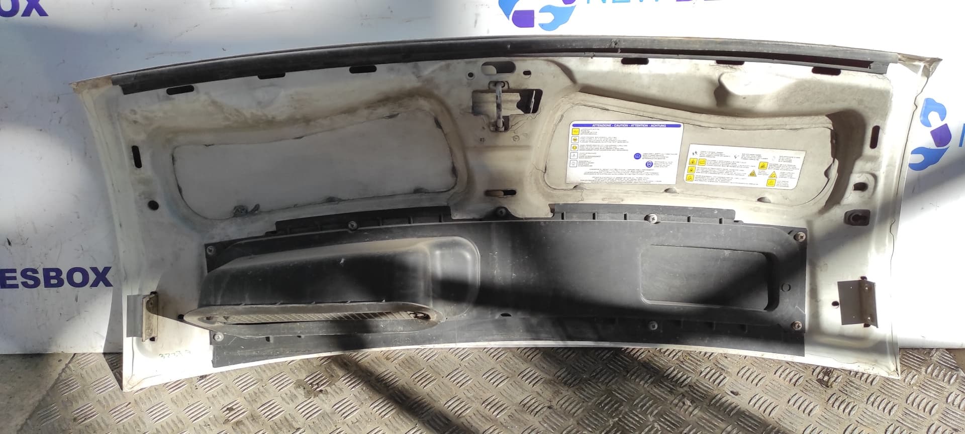 Recambio de CAPO para CITROEN JUMPER CAJA ABIERTA (06.2006 =>) 4HV referencia OEM IAM    - BLANCO 3