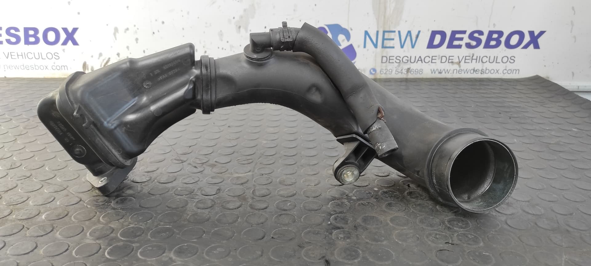 Recambio de TUBO para OPEL MOVANO B KASTEN/COMBI HKa L2H2 3,3t DoKa M9TA6 referencia OEM IAM 8200858600   - BLANCO 8