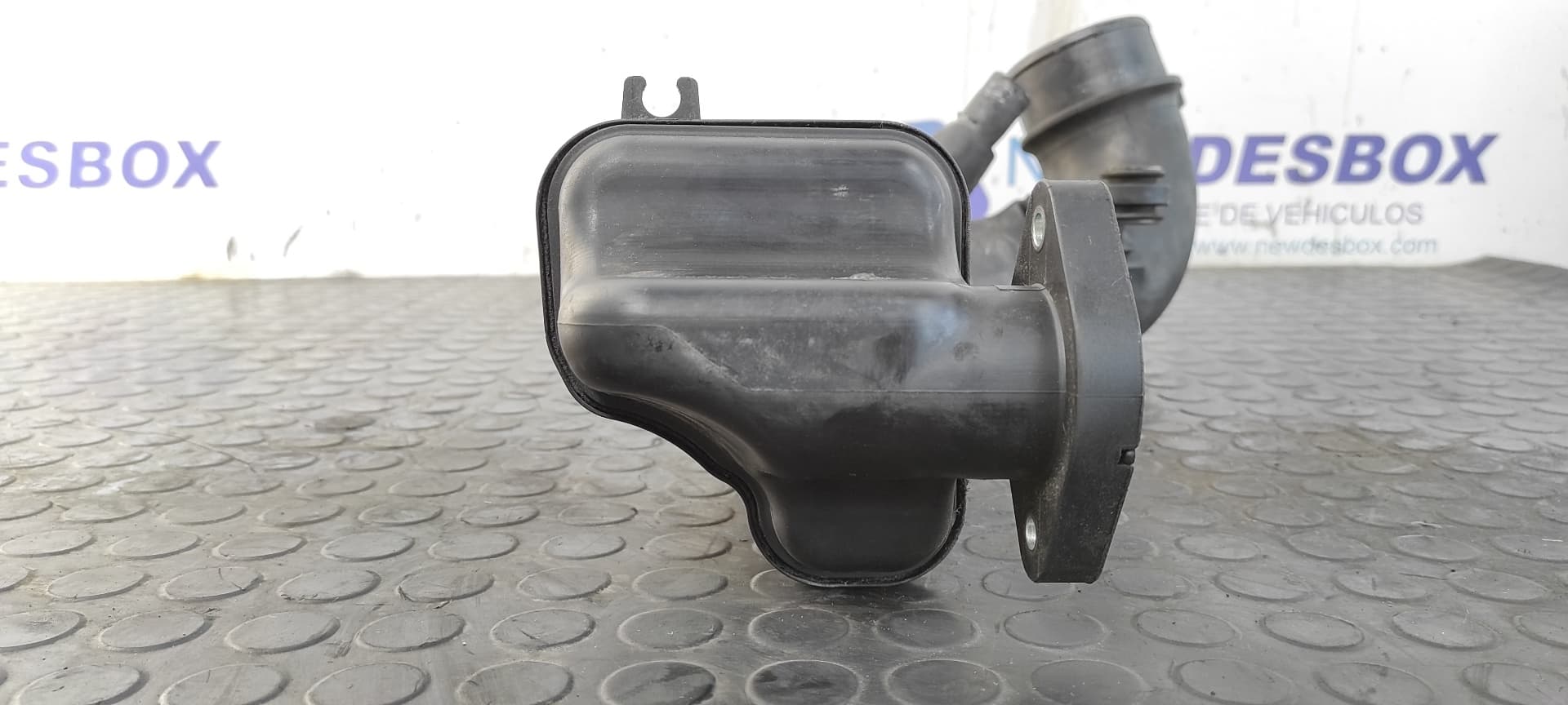 Recambio de TUBO para OPEL MOVANO B KASTEN/COMBI HKa L2H2 3,3t DoKa M9TA6 referencia OEM IAM 8200858600   - BLANCO 5