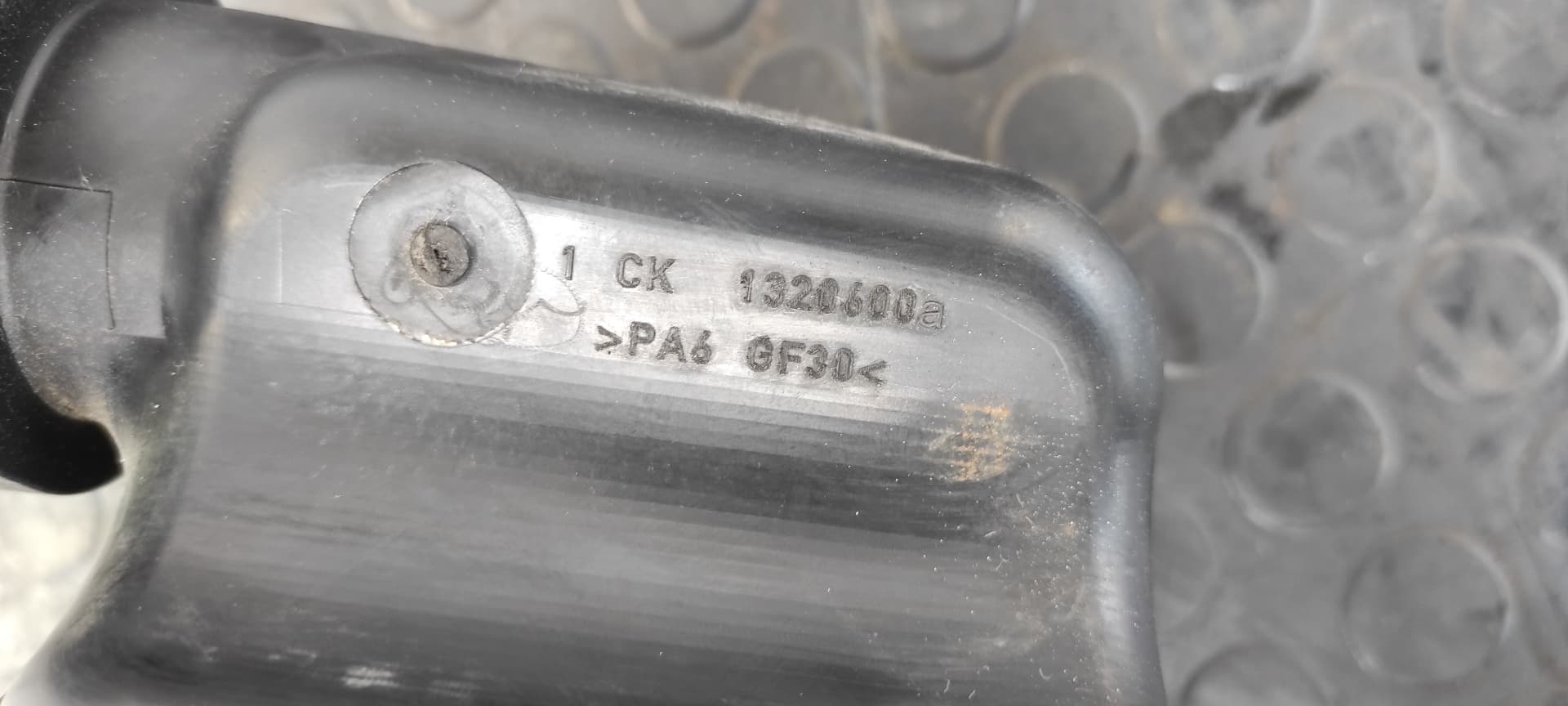 Recambio de TUBO para OPEL MOVANO B KASTEN/COMBI HKa L2H2 3,3t DoKa M9TA6 referencia OEM IAM 8200858600   - BLANCO 3