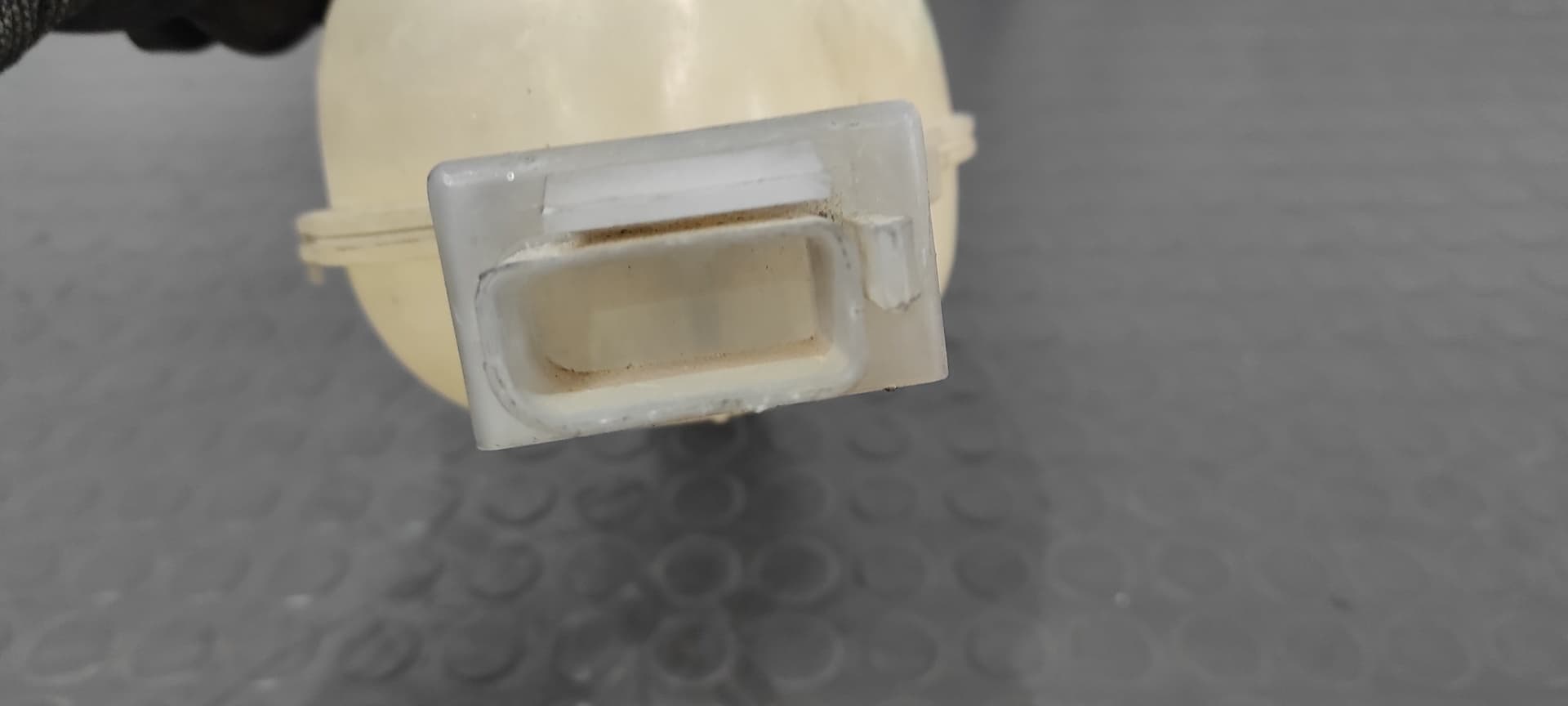 Recambio de DEPOSITO EXPANSION para OPEL MOVANO B KASTEN/COMBI HKa L2H2 3,3t DoKa M9TA6 referencia OEM IAM 217100015R   - BLANCO 6
