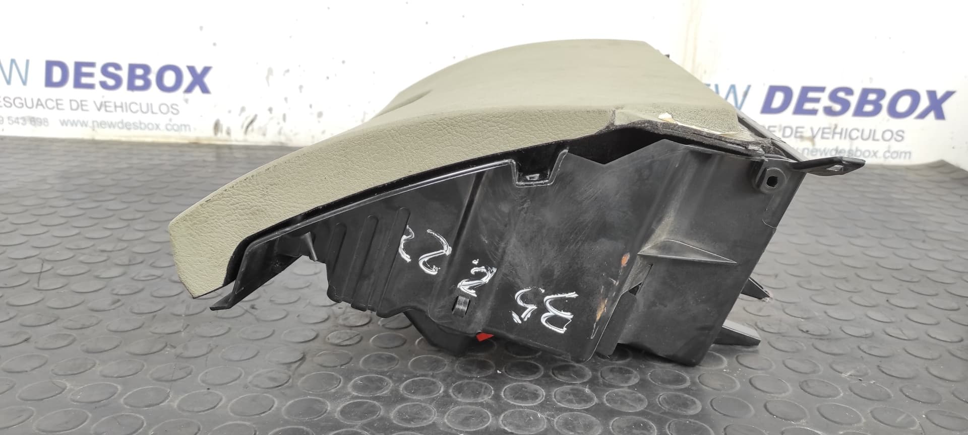 Recambio de GUANTERA para BMW X5 (E53) M57D30 referencia OEM IAM 826418411   - AZUL 2