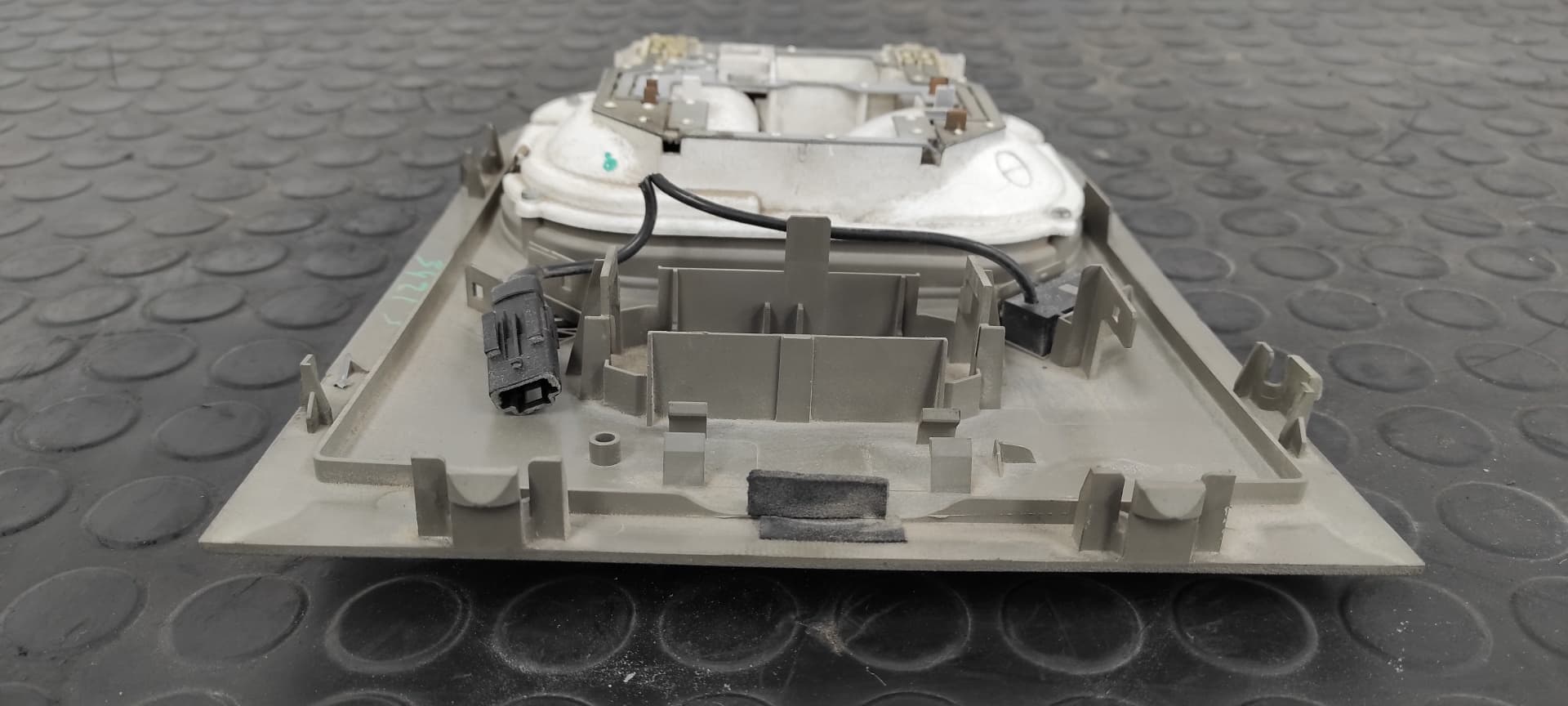 Recambio de LUZ INTERIOR para OPEL MOVANO B KASTEN/COMBI HKa L2H2 3,3t DoKa M9TA6 referencia OEM IAM 264300010R   - BLANCO 2