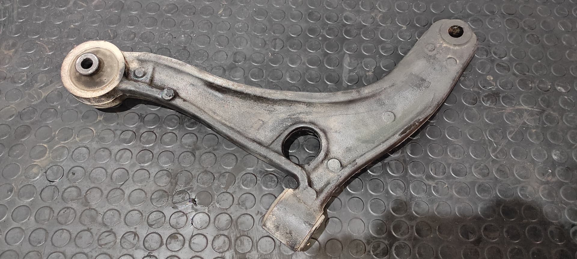 Recambio de BRAZO IZQUIERDO INFERIOR DELANTERO para OPEL MOVANO B KASTEN/COMBI HKa L2H2 3,3t DoKa M9TA6 referencia OEM IAM 09M10P / 1A 300B    - BLANCO 2