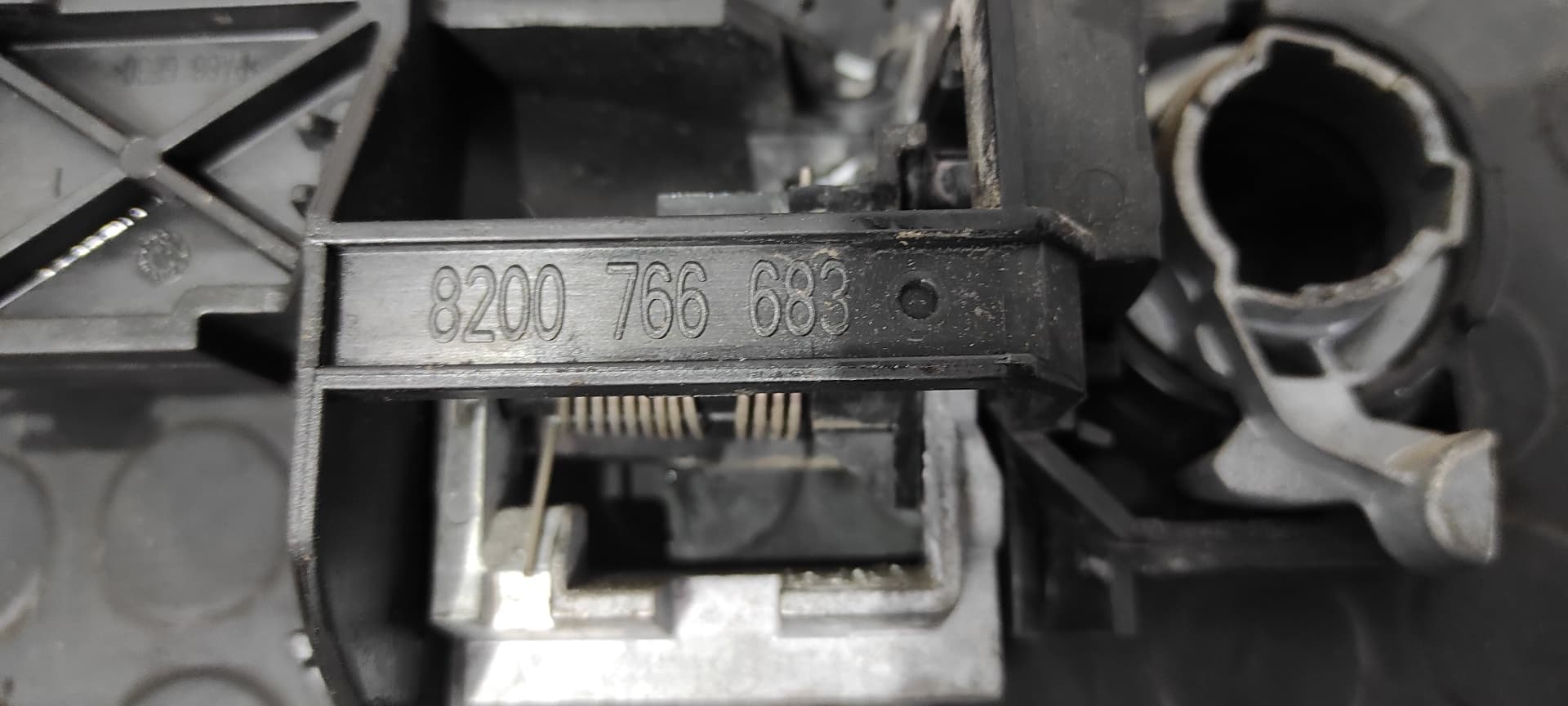 Recambio de MANETA DELANTERA DERECHA para OPEL MOVANO B KASTEN/COMBI HKa L2H2 3,3t DoKa M9TA6 referencia OEM IAM 806064414R   - BLANCO 6