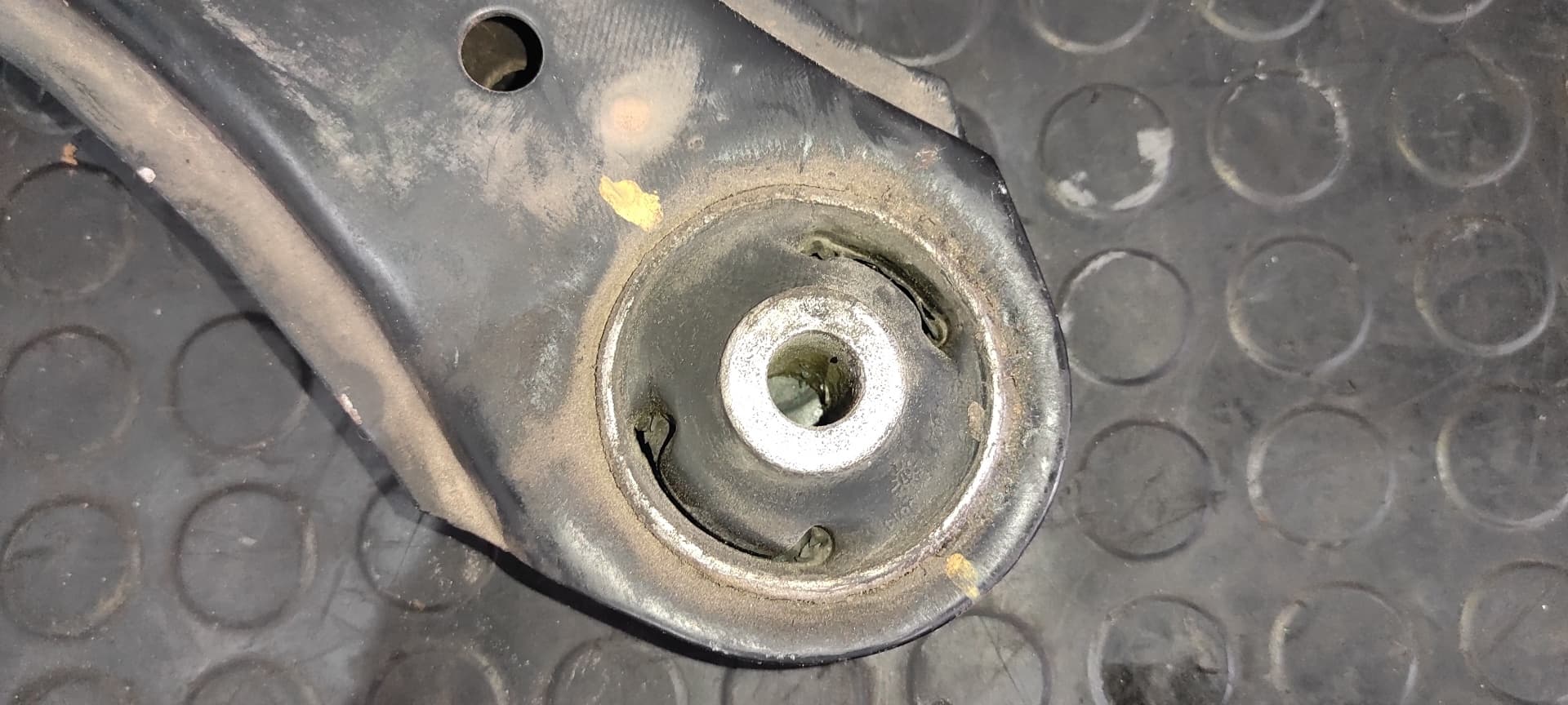 Recambio de BRAZO IZQUIERDO INFERIOR DELANTERO para SEAT TOLEDO (1M2) 1.9 TDI AHF referencia OEM IAM    - GRIS 7