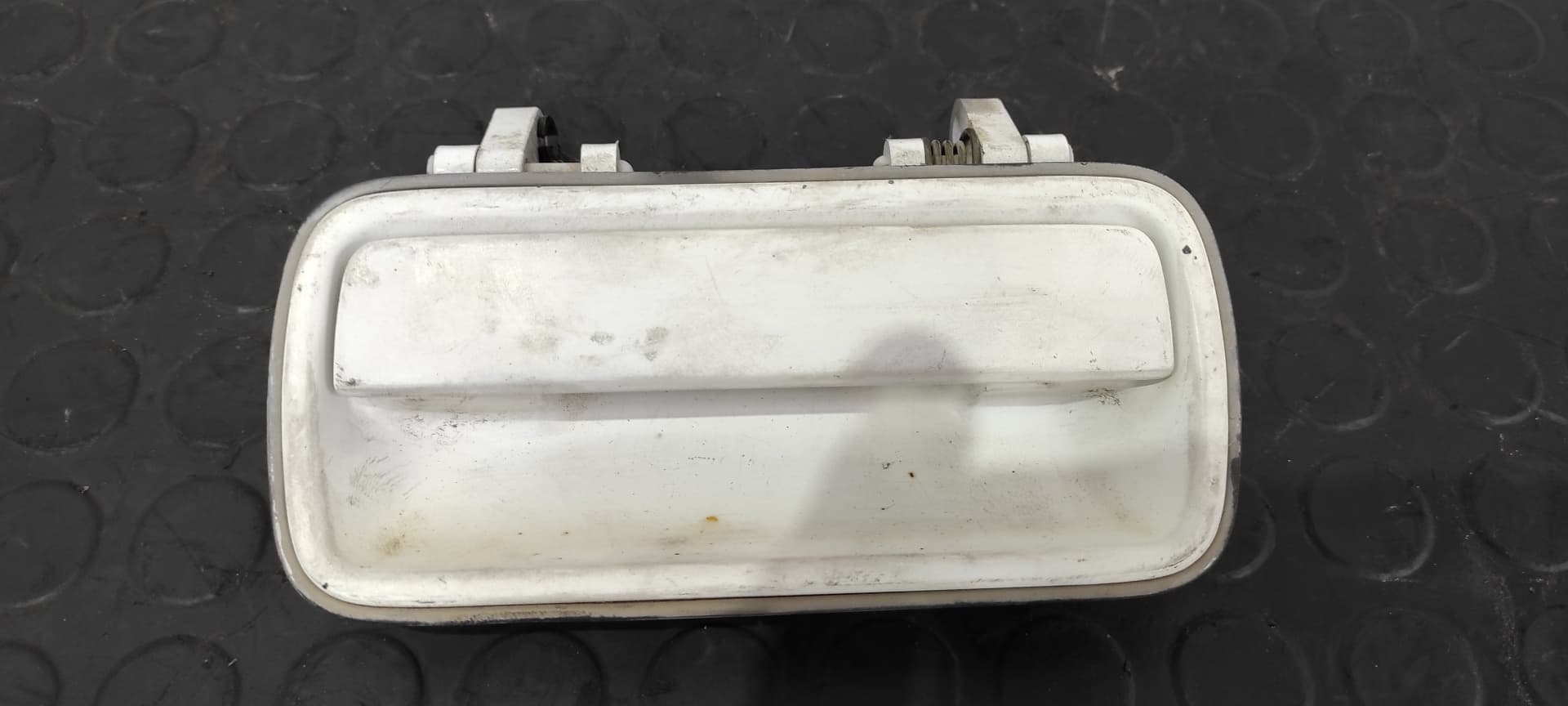 Recambio de MANETA TRASERA DERECHA para SUZUKI VITARA SE/SV (ET) referencia OEM IAM