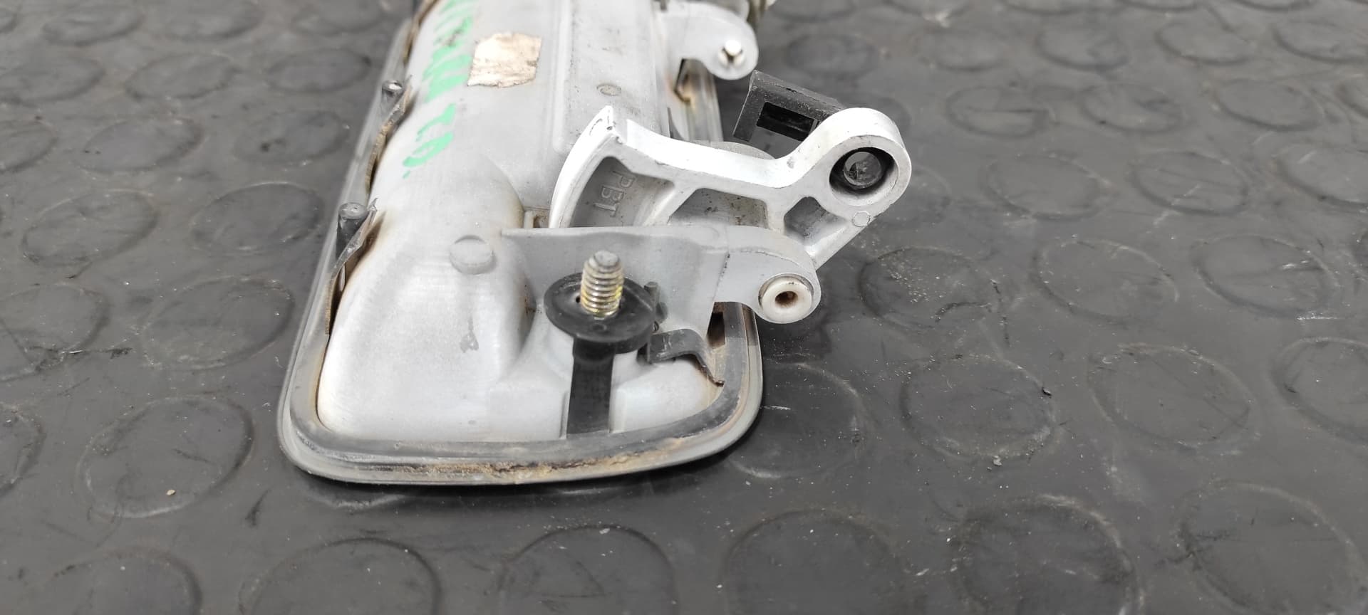 Recambio de MANETA TRASERA DERECHA para SUZUKI VITARA SE/SV (ET) referencia OEM IAM 5