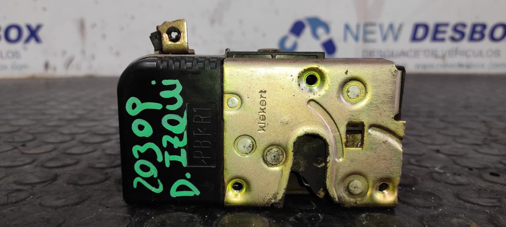 Recambio de CERRADURA PUERTA DELANTERA IZQUIERDA para PEUGEOT 206 CC * NFUTU5JP4 referencia OEM IAM    - ROJO 2