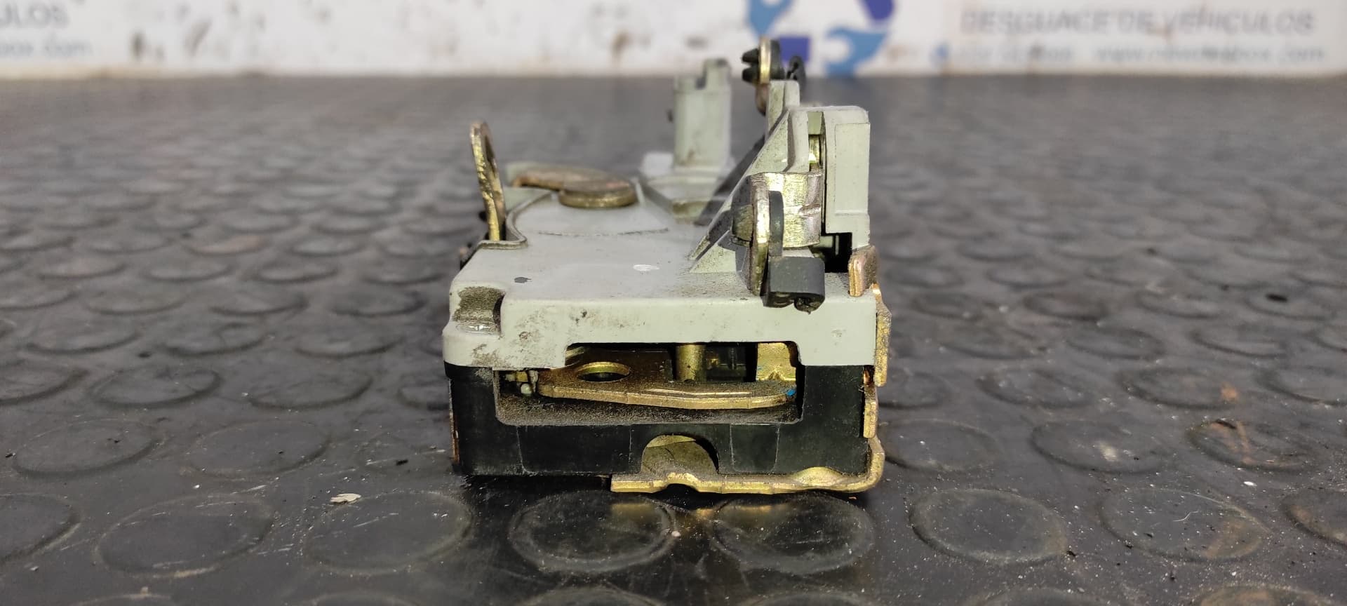 Recambio de CERRADURA PUERTA DELANTERA IZQUIERDA para PEUGEOT 206 CC * NFUTU5JP4 referencia OEM IAM    - ROJO 5