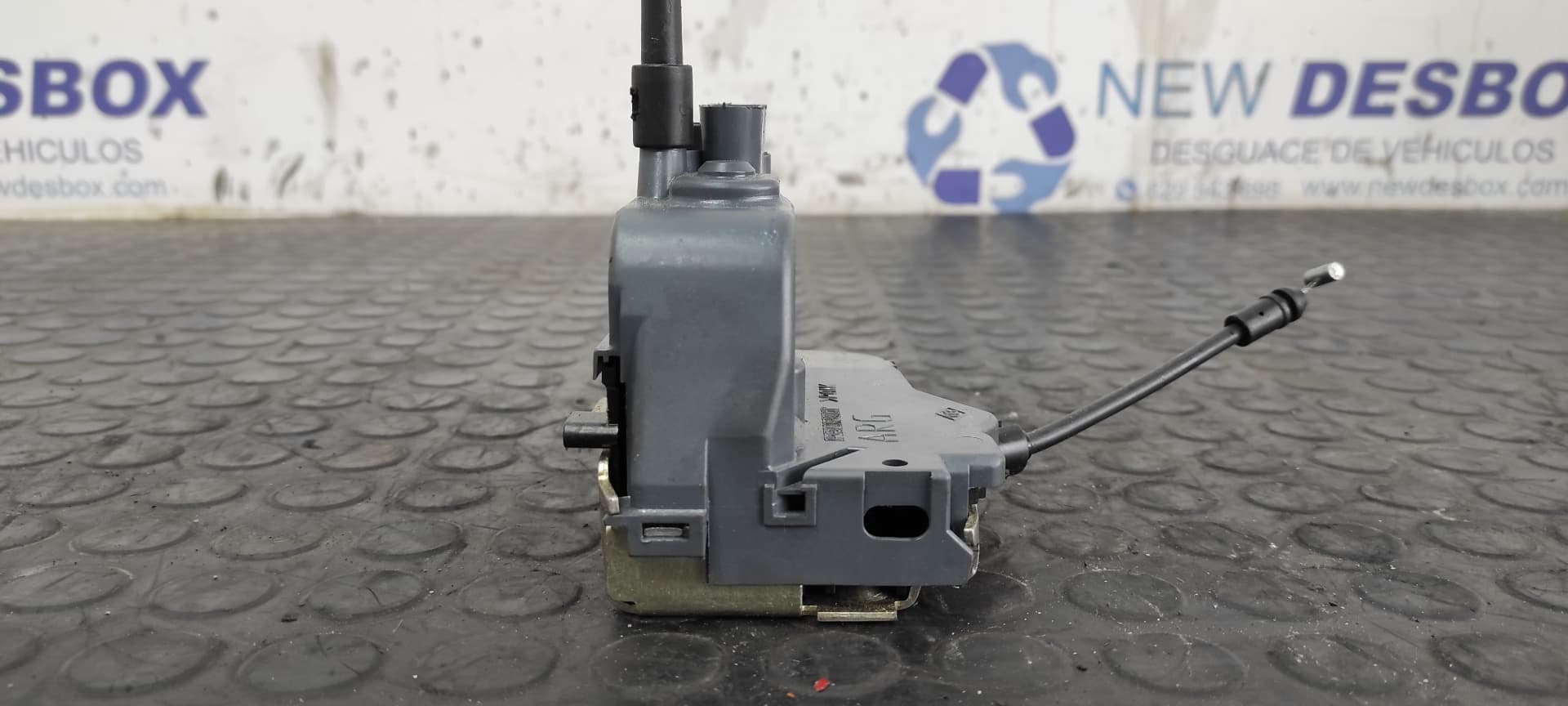 Recambio de CERRADURA PUERTA TRASERA IZQUIERDA para RENAULT ESPACE IV (JK0) Grand Espace Initiale P9X701 referencia OEM IAM ARG   - NEGRO 4