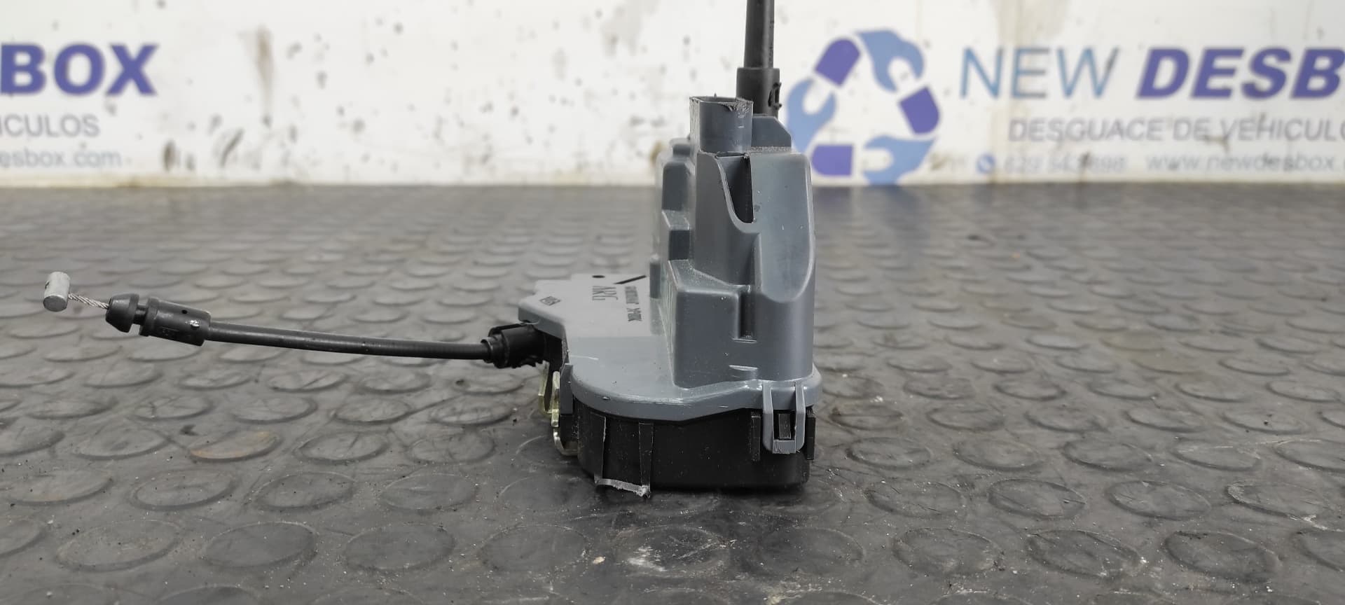 Recambio de CERRADURA PUERTA TRASERA IZQUIERDA para RENAULT ESPACE IV (JK0) Grand Espace Initiale P9X701 referencia OEM IAM ARG   - NEGRO 2