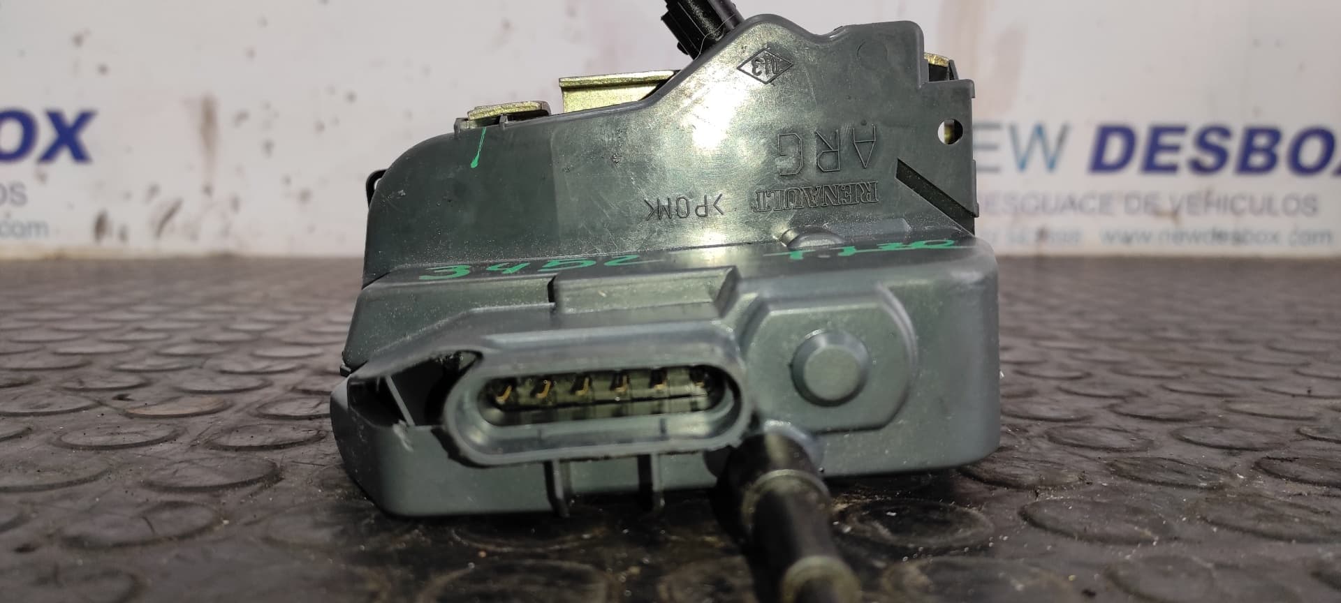 Recambio de CERRADURA PUERTA TRASERA IZQUIERDA para RENAULT ESPACE IV (JK0) Grand Espace Initiale P9X701 referencia OEM IAM ARG   - NEGRO 3