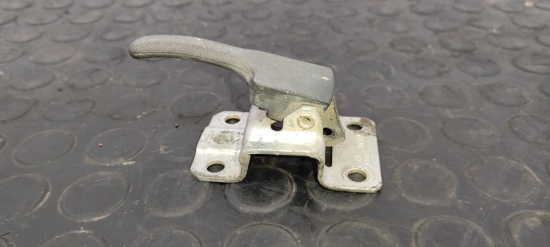 Recambio de MANETA INTERIOR DELANTERA IZQUIERDA para VOLKSWAGEN GOLF I (171/173) referencia OEM IAM 171837225 2