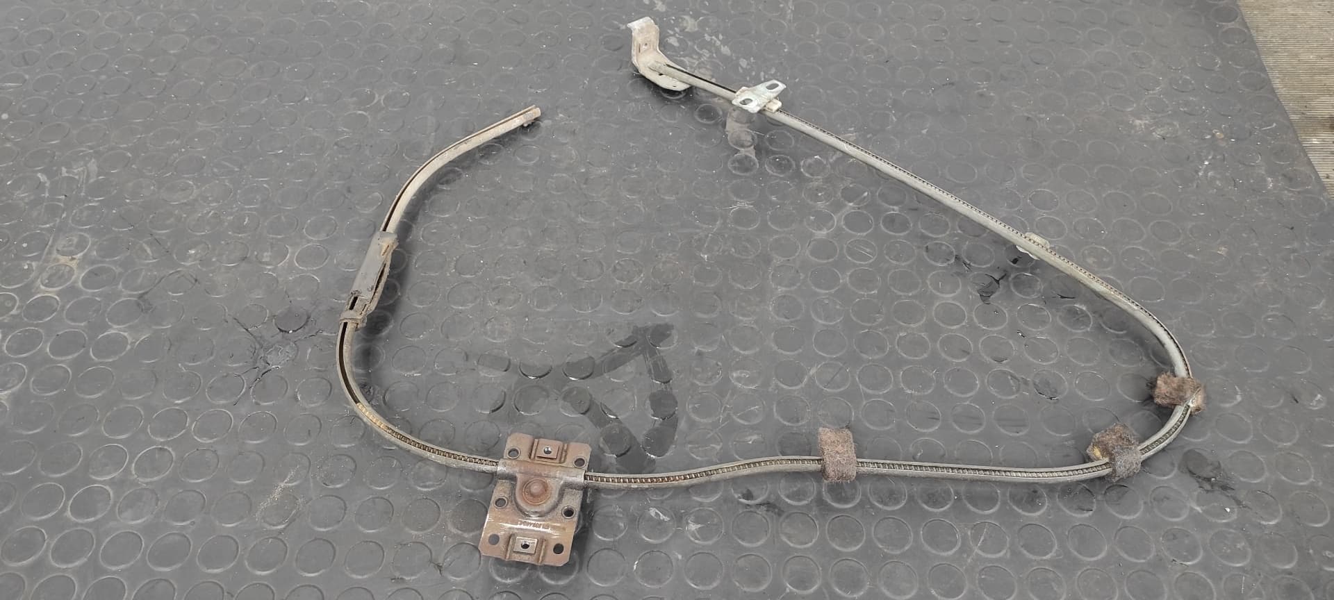 Recambio de ELEVALUNAS DELANTERO DERECHO para VOLKSWAGEN GOLF I (171/173) referencia OEM IAM 171837402C 6