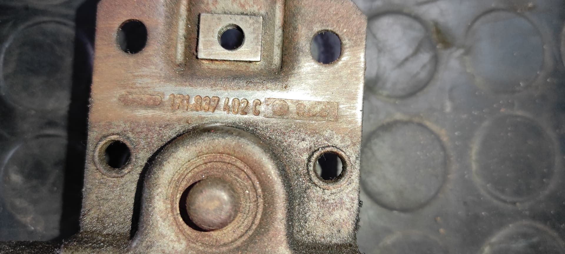 Recambio de ELEVALUNAS DELANTERO DERECHO para VOLKSWAGEN GOLF I (171/173) referencia OEM IAM 171837402C 5
