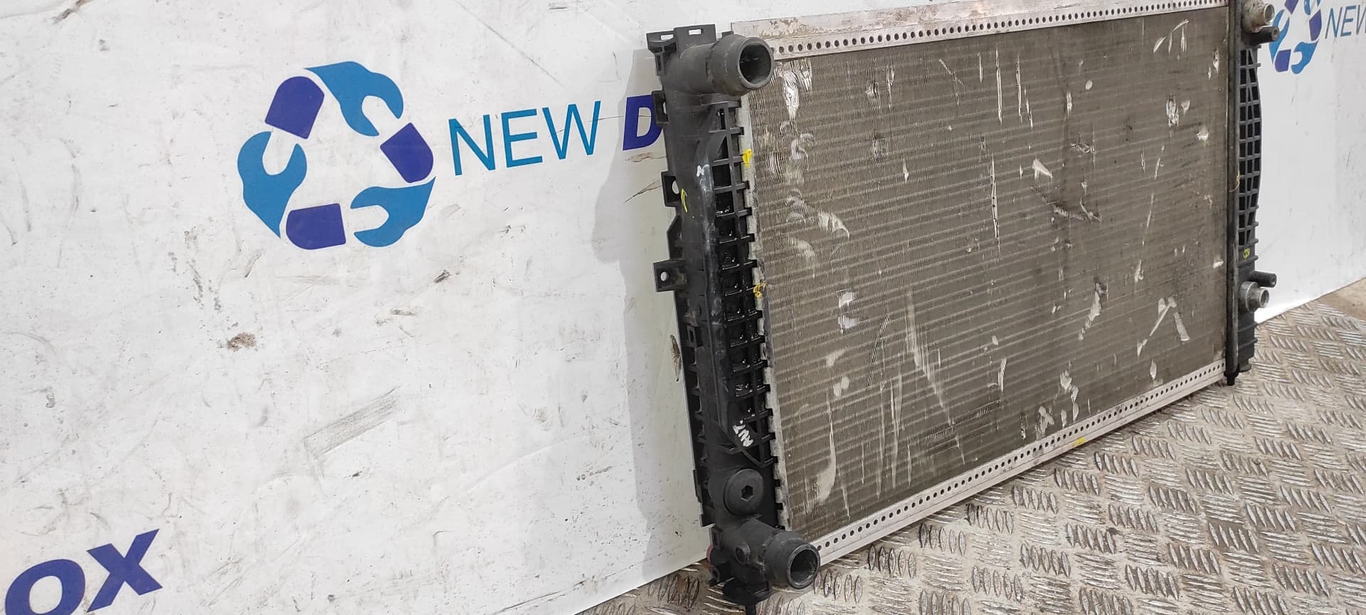 Recambio de RADIADOR AGUA para AUDI A6 AVANT (4B5) AVF referencia OEM IAM NISSENS 575211 8