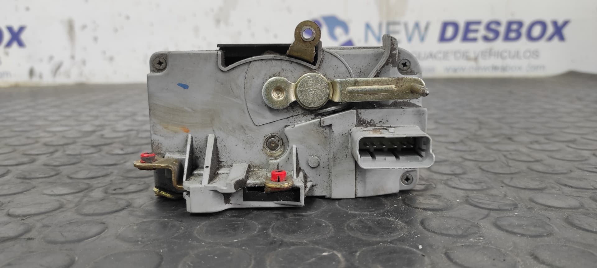 Recambio de CERRADURA PUERTA DELANTERA DERECHA para PEUGEOT EXPERT KASTEN KOMFORT Confort acristalato Largo RHWDW10ATED4 referencia OEM IAM    - PLATA
