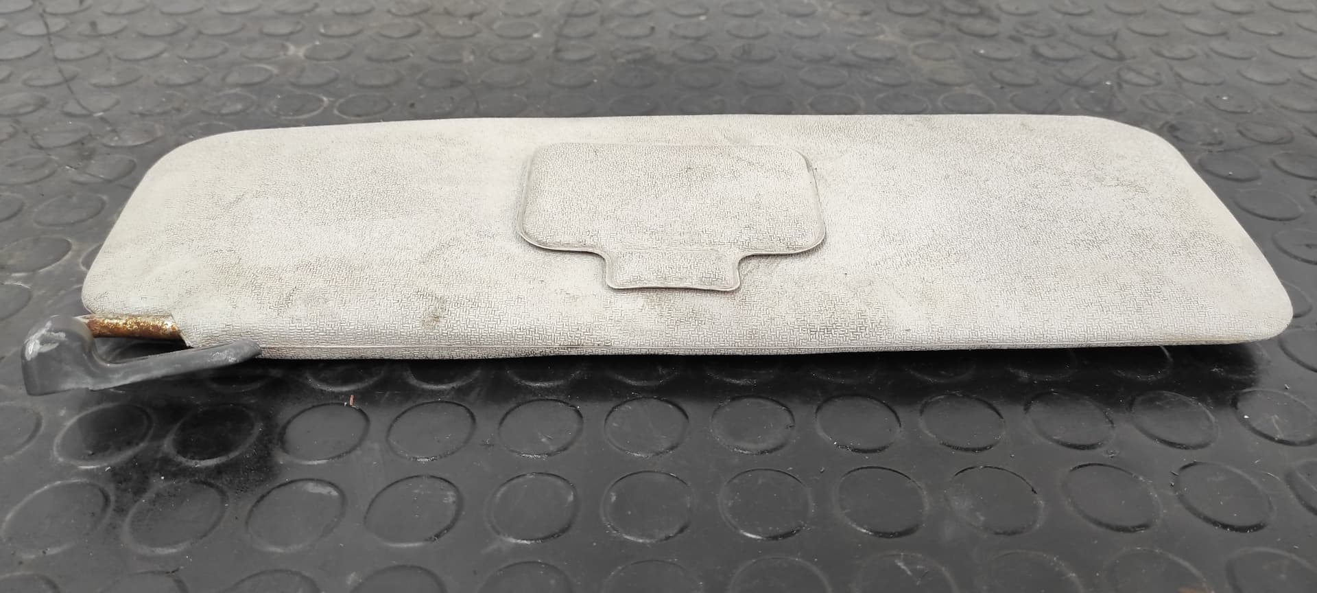 Recambio de PARASOL DERECHO para SUZUKI SAMURAI SJ 413 (SJ) referencia OEM IAM 6