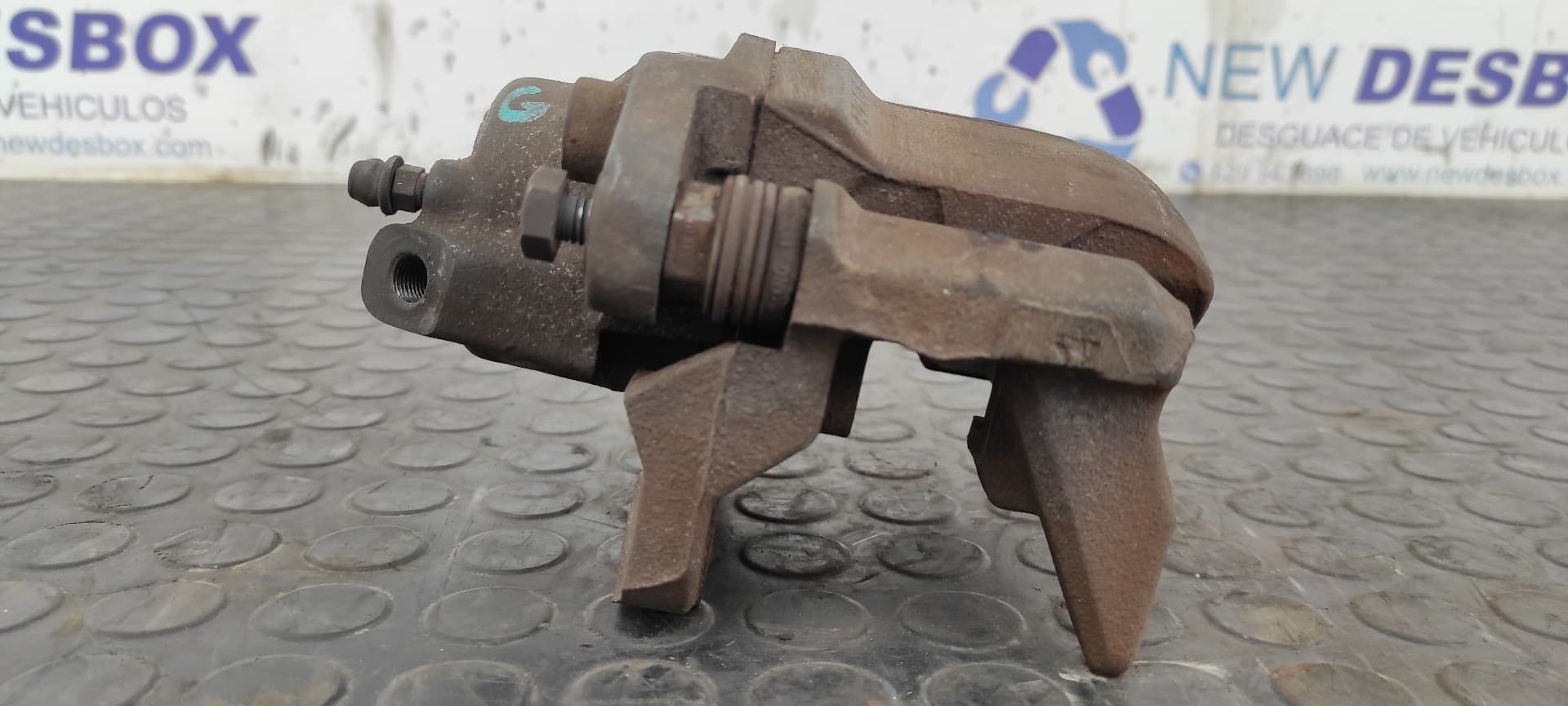 Recambio de PINZA DE FRENO DELANTERA DERECHA para DACIA LOGAN Ambiance K9KK7 referencia OEM IAM 7701207959   - PLATA 7